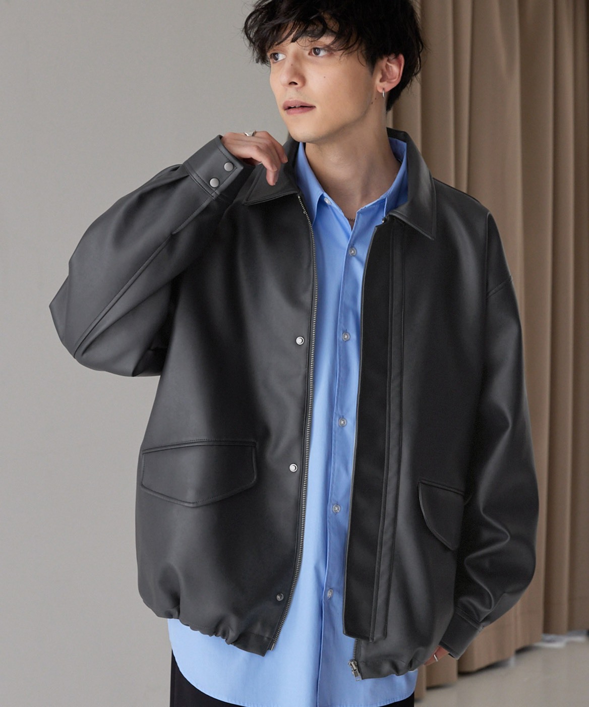 <日本秒殺降價款> MONO-MART 質感 翻領 口袋 皮衣 黑色 咖色 炭灰