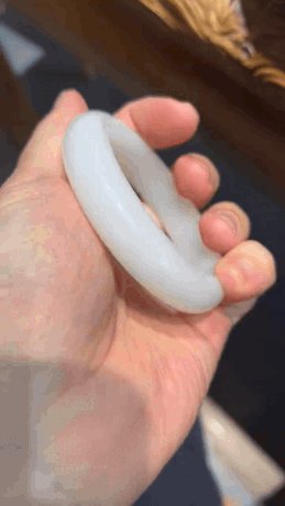 107729 56mm和田玉巴沙料手鐲 (54-56)