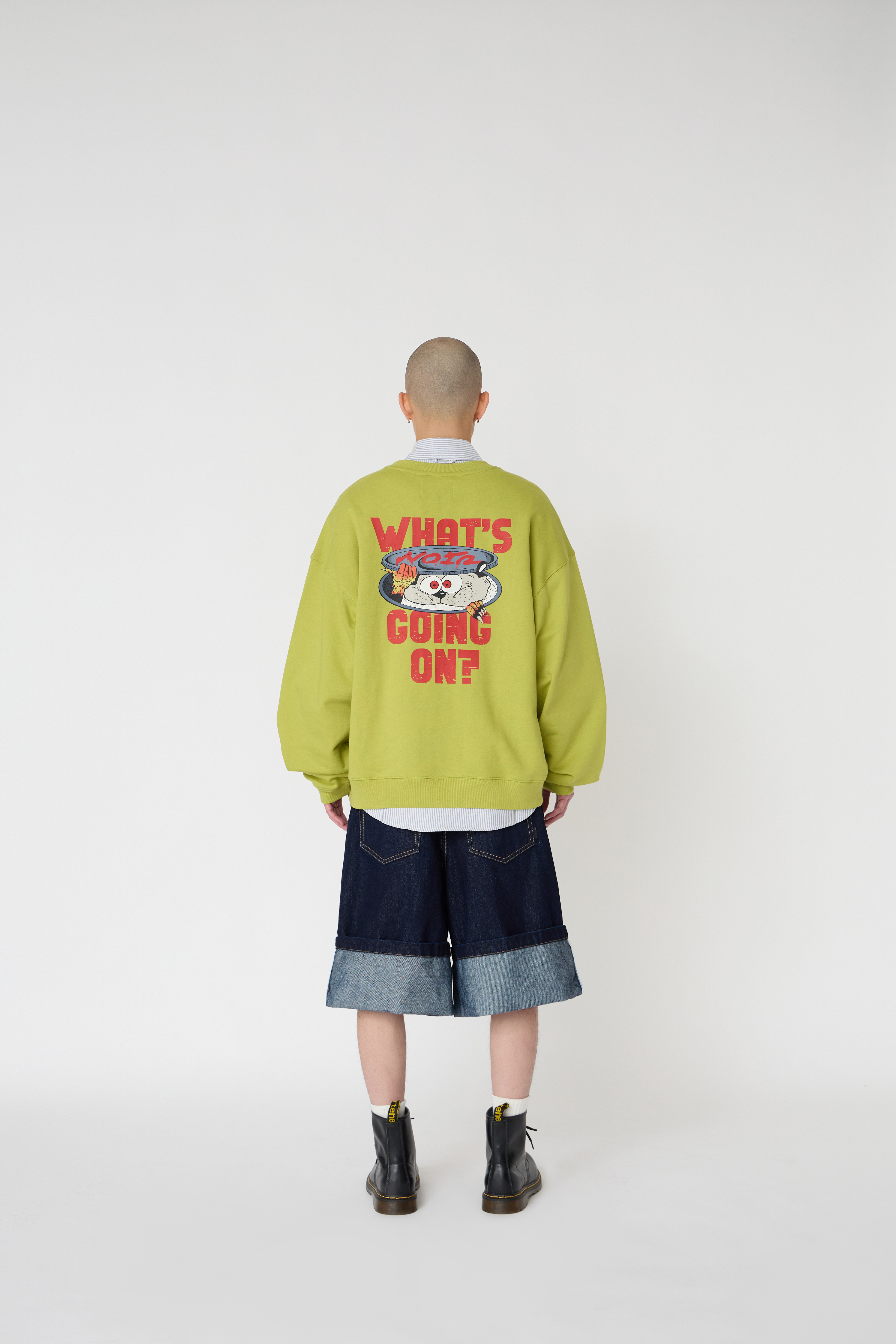 NOIR 翻邊線條百慕達褲