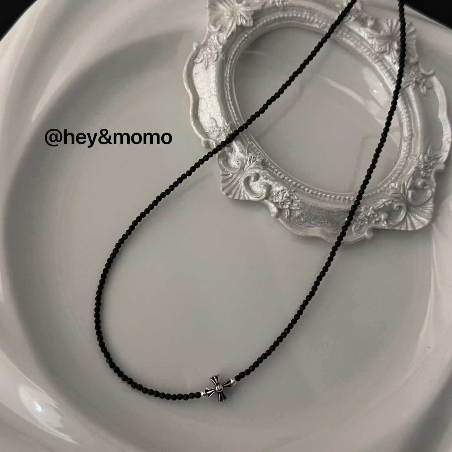 HM5108 ⚪925銀 黑色天然石➕克羅心十字架個性項鍊