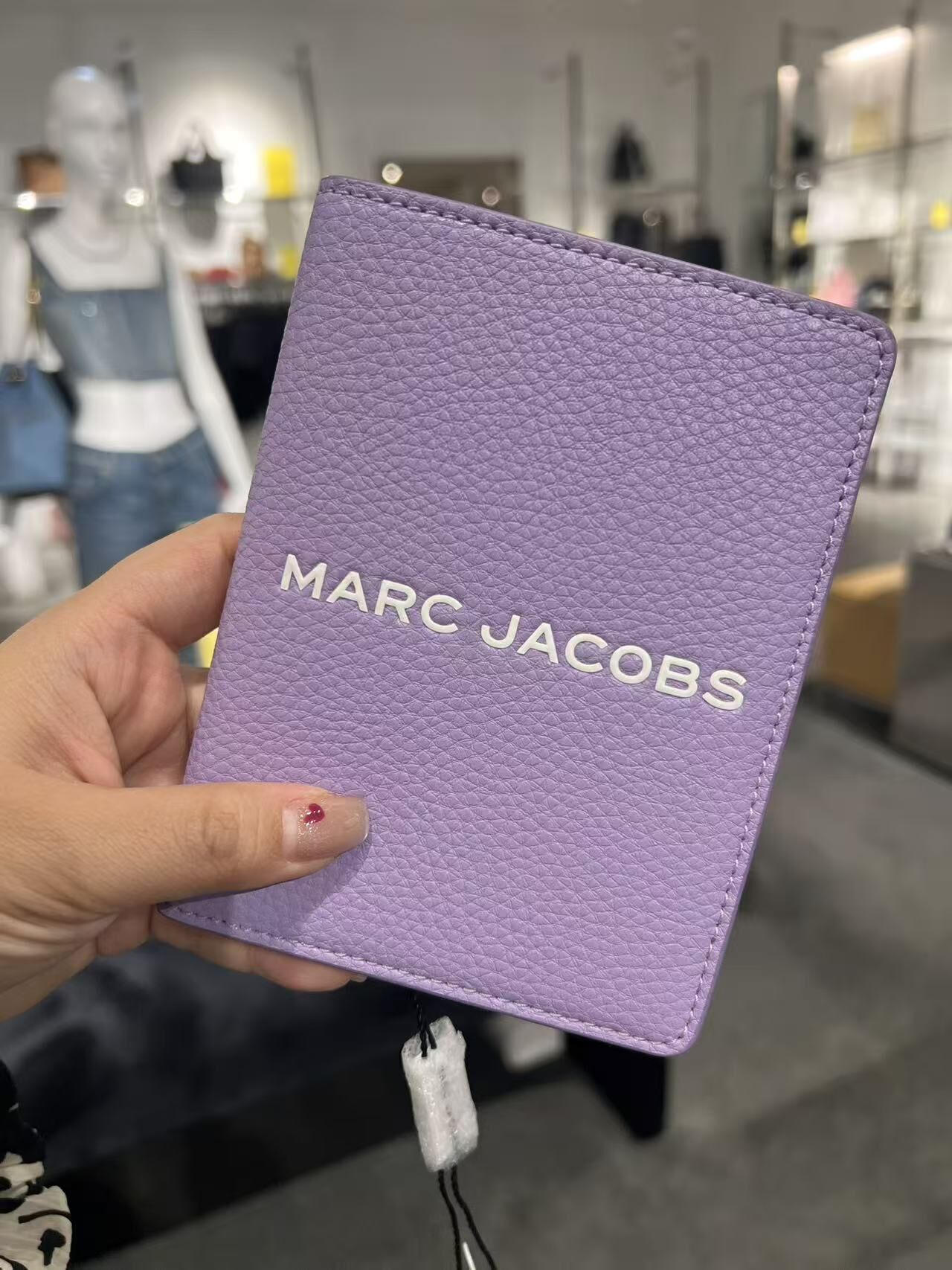 【直播】Marc Jacobs LL102229 護照封套