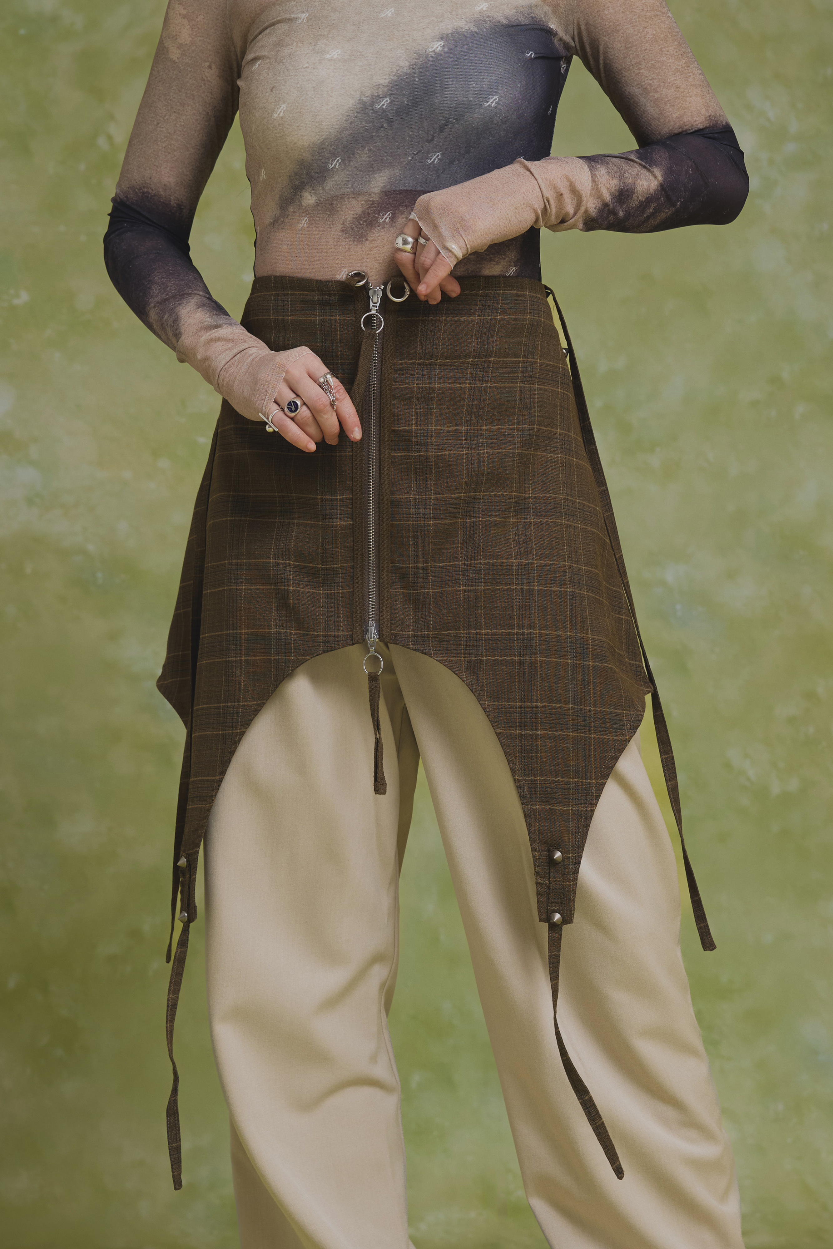 Zipper Plaid Front Skirt｜Coffee