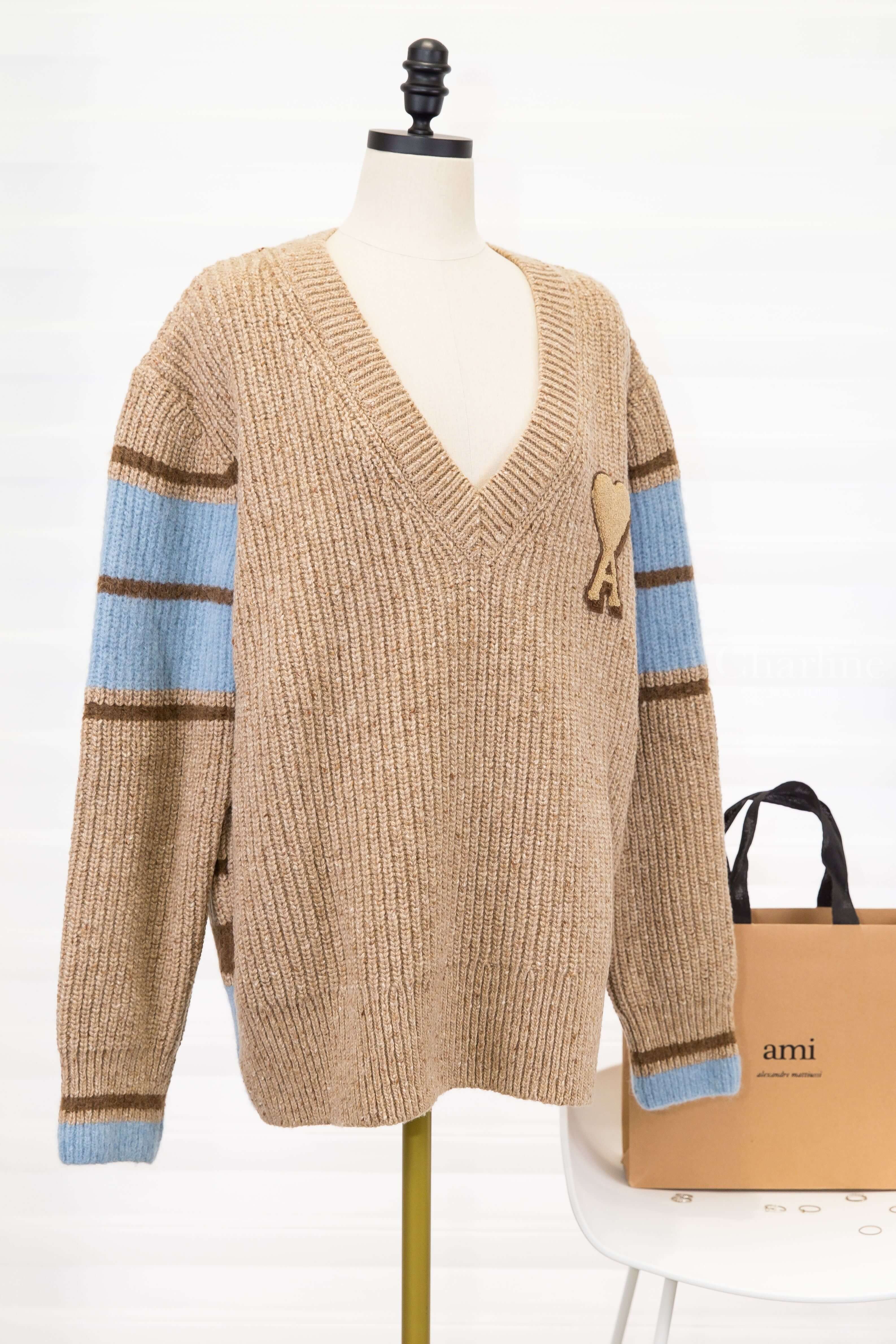Ami Paris Brown Wool College Sweater 駝色V領深棕藍條紋毛毛立體大愛心A補丁針織羊毛長袖毛衣-Charline Boutique 精品代購