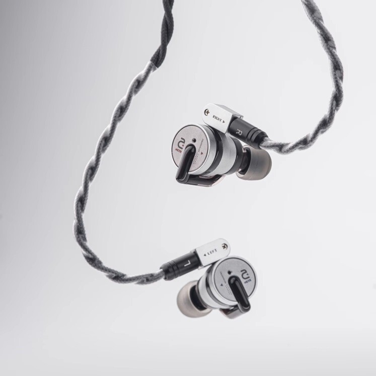 Adastracoustic Meta