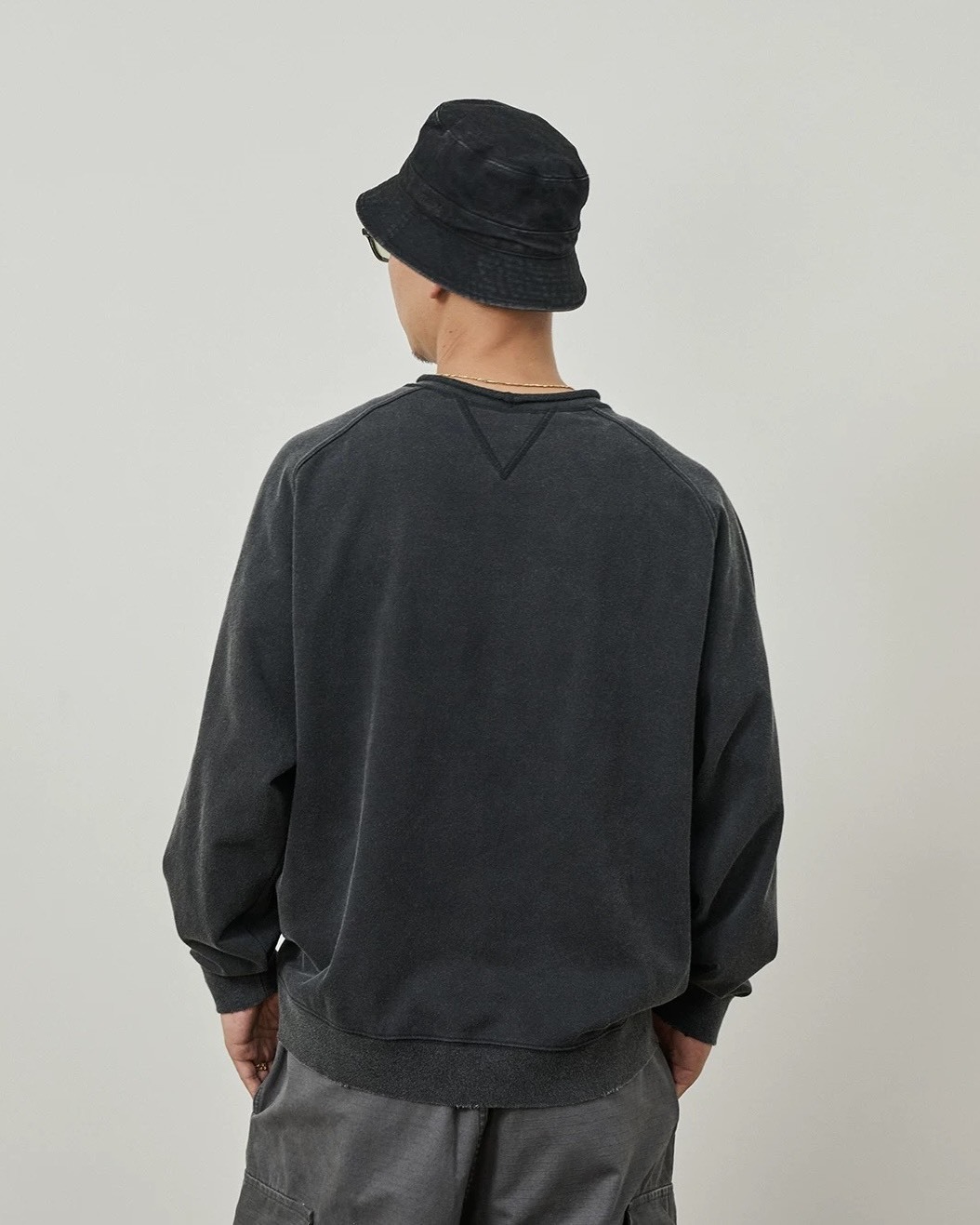 #預購 BROSHOOD 25AW 日系 沙洗做舊 捲領圓領衛衣 三色