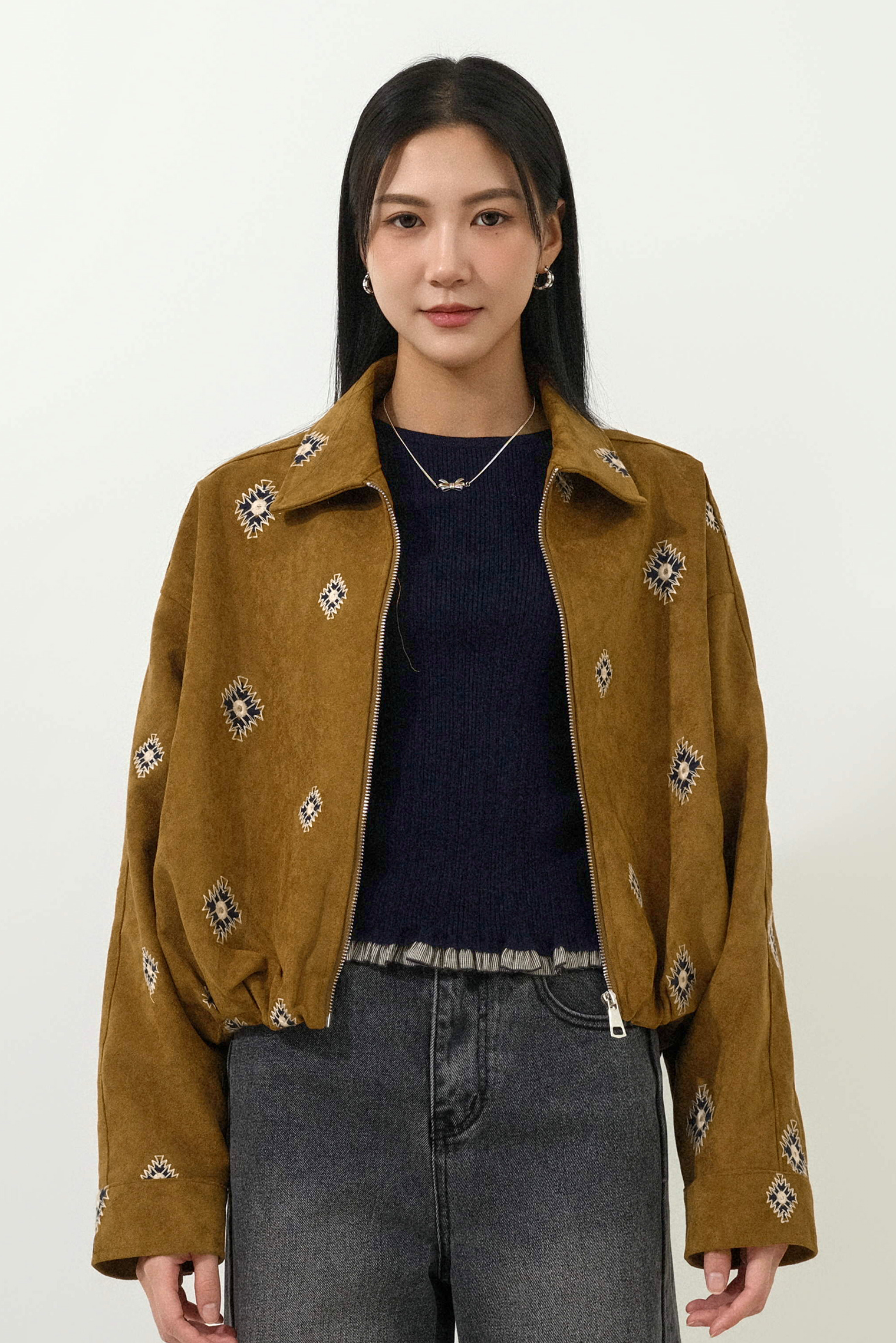 民族刺繡仿猄外套 (現貨款式）