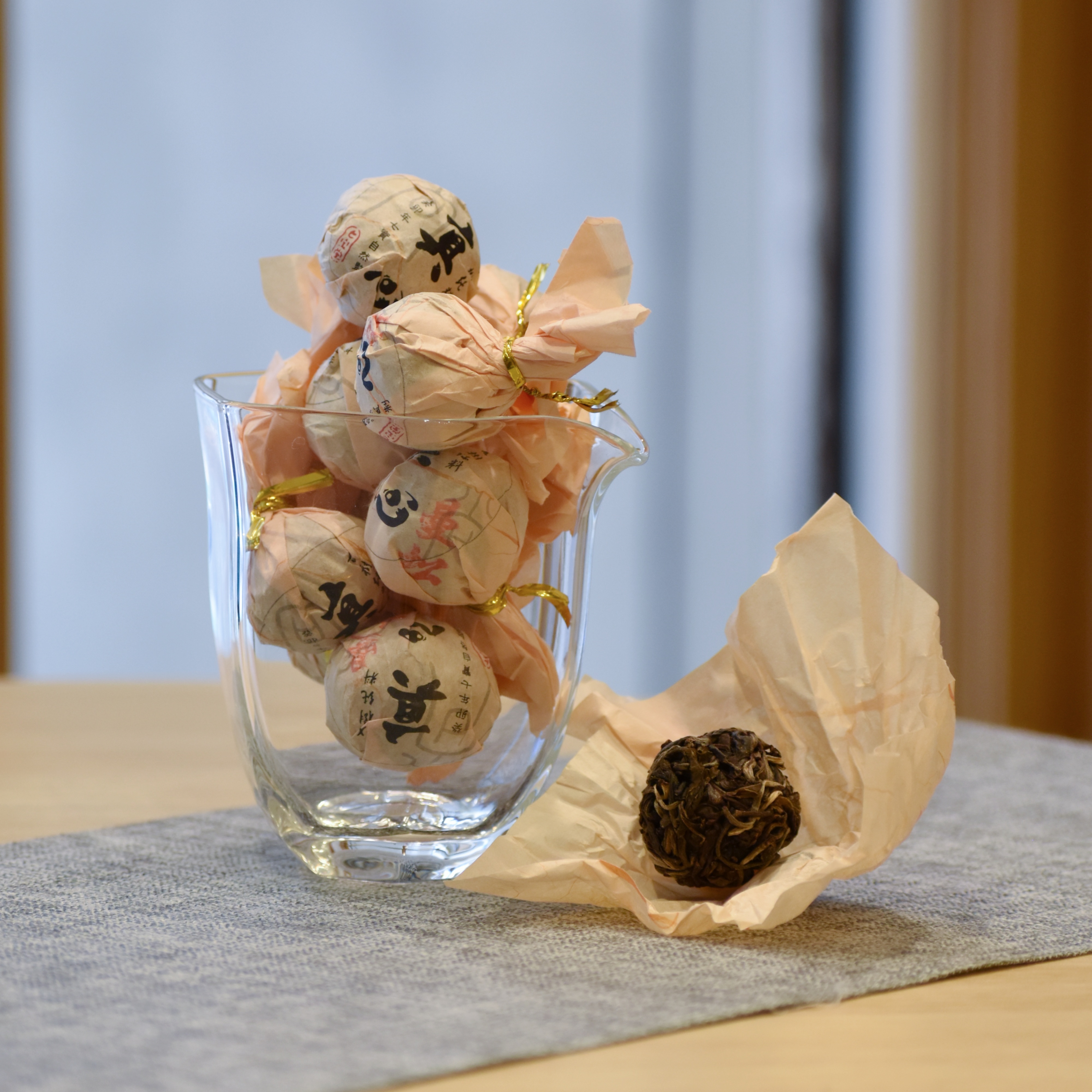 2023年 曼松 古樹純料 普洱生茶 茶丹龍珠