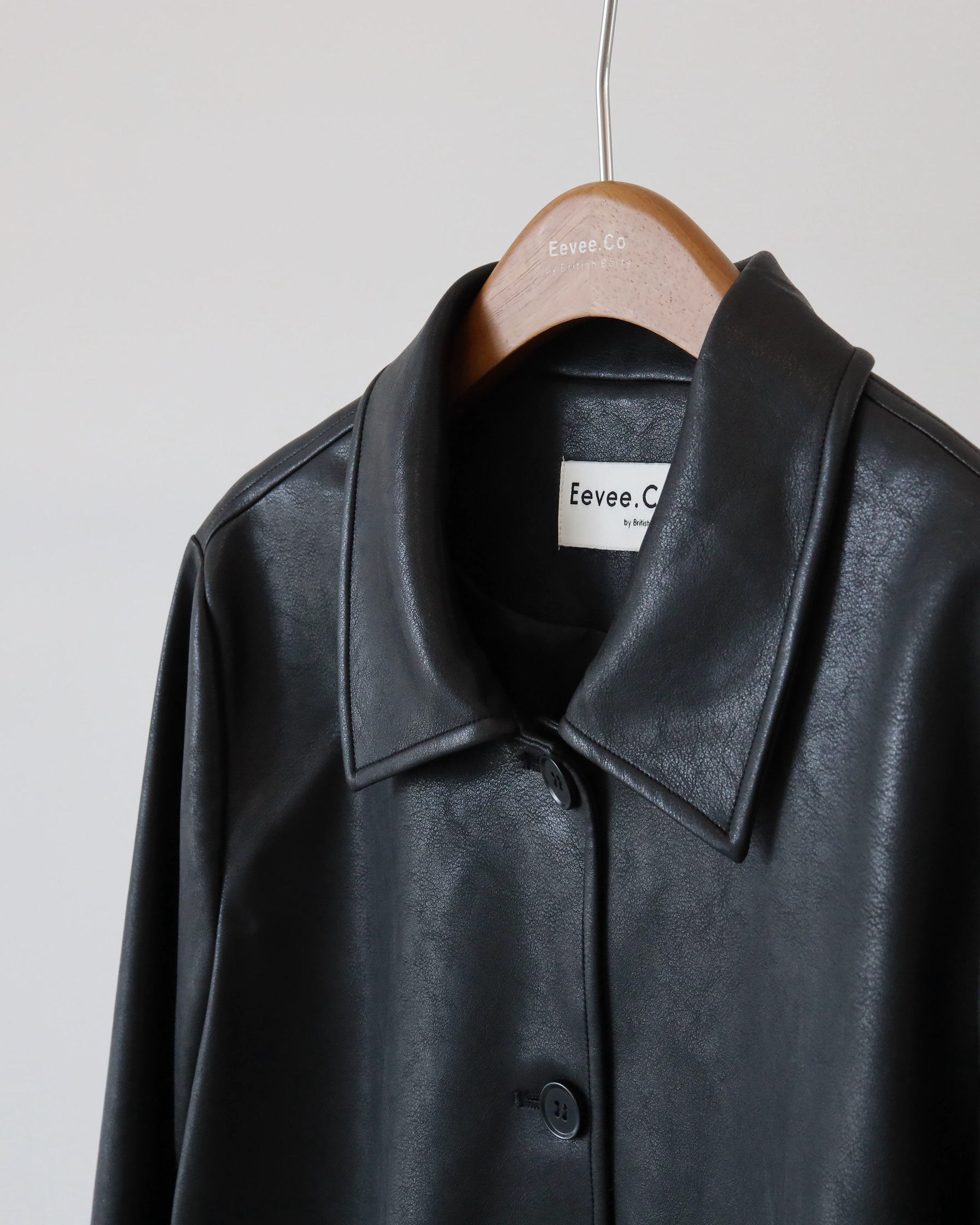 現貨 7305 黑衣翻領中長款皮衣