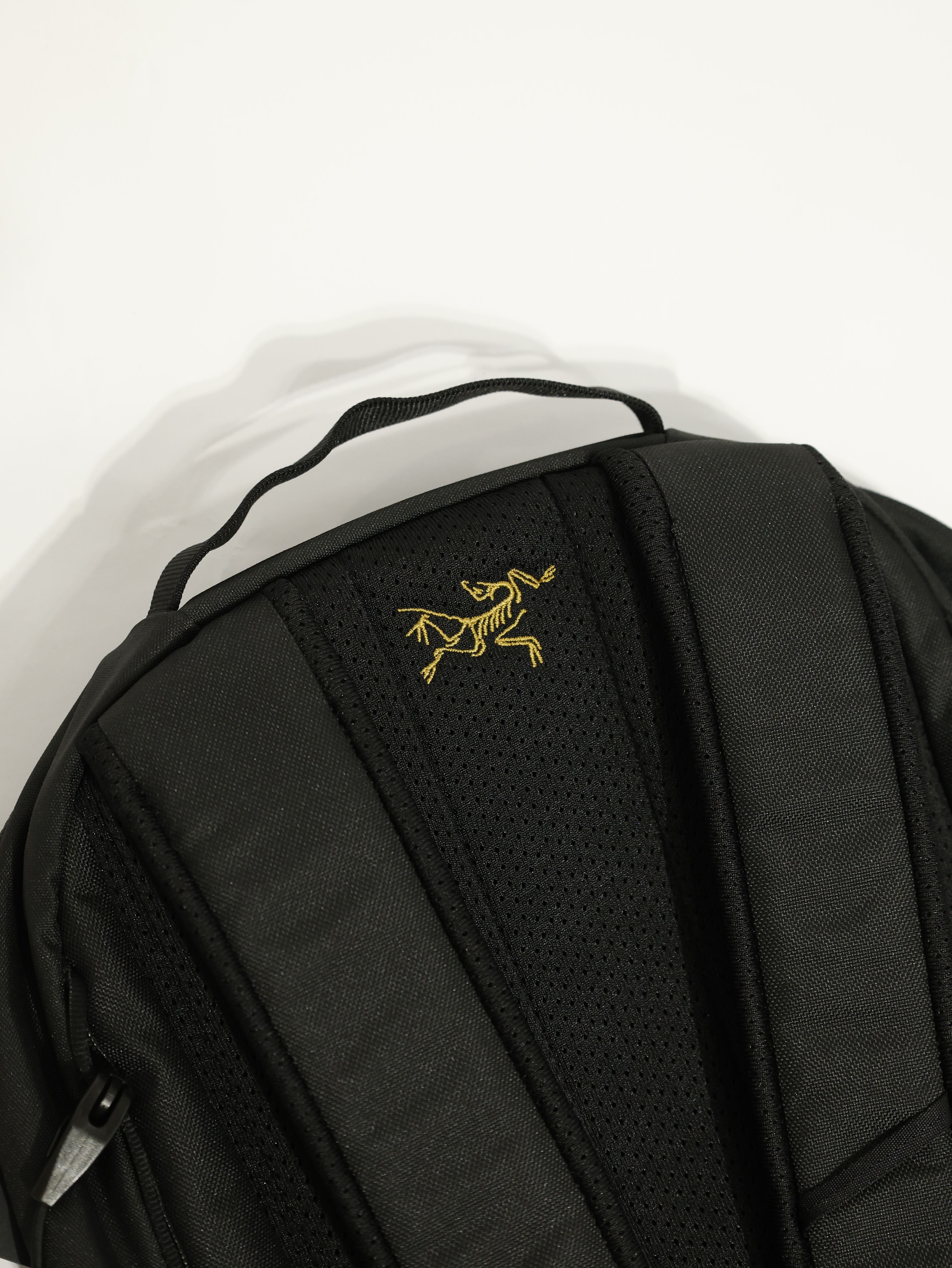 ARCTERYX 始祖鳥 Mantis 16L 多功能背包 X000010636