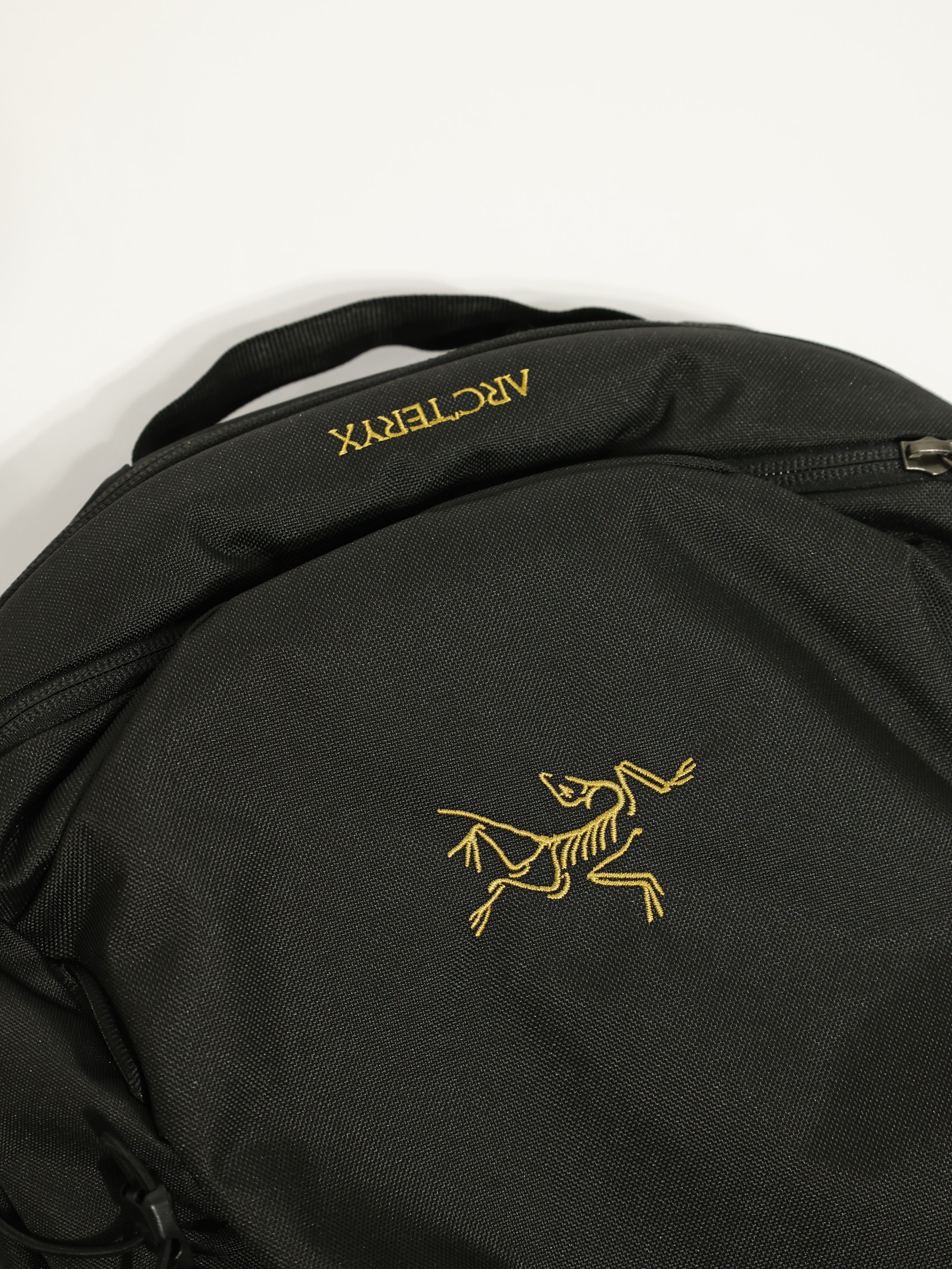 ARCTERYX 始祖鳥 Mantis 16L 多功能背包 X000010636