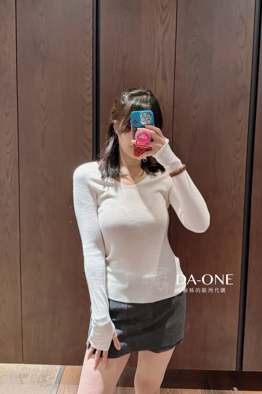 悅工坊 米白100%純羊毛小貝扣內搭 L