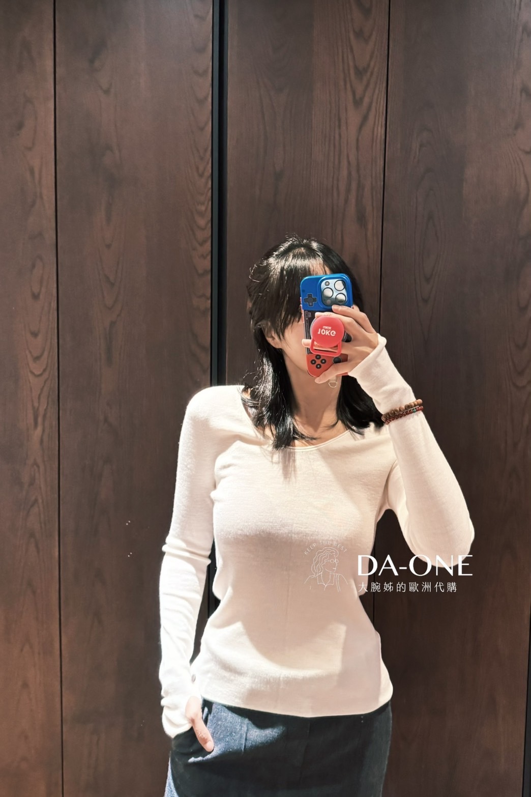 悅工坊 米白100%純羊毛小貝扣內搭 L