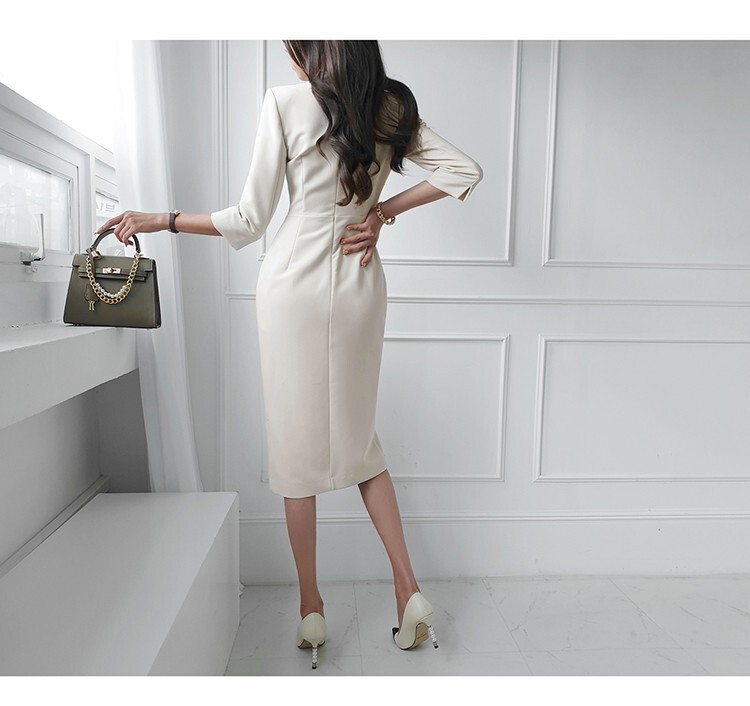 V領收腰 幹練包臀7分袖洋裝