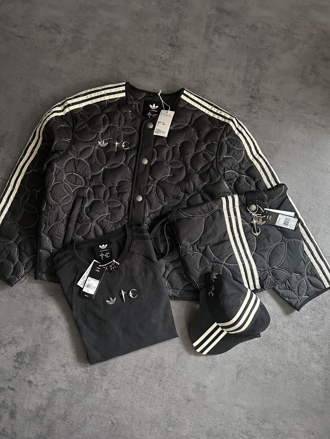 Thug Club x Adidas 聯名限定 金屬Logo 長袖/包包/帽子