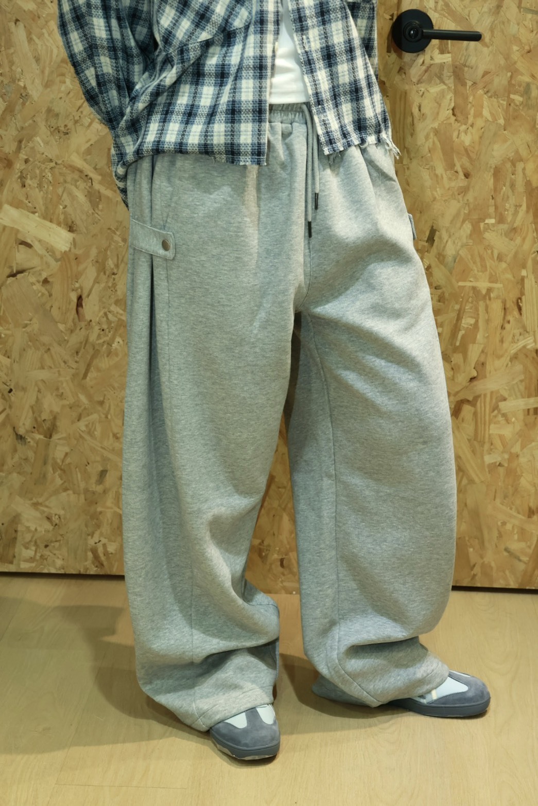 側釦 鬆緊腰圍 寬鬆 長褲 #棉褲