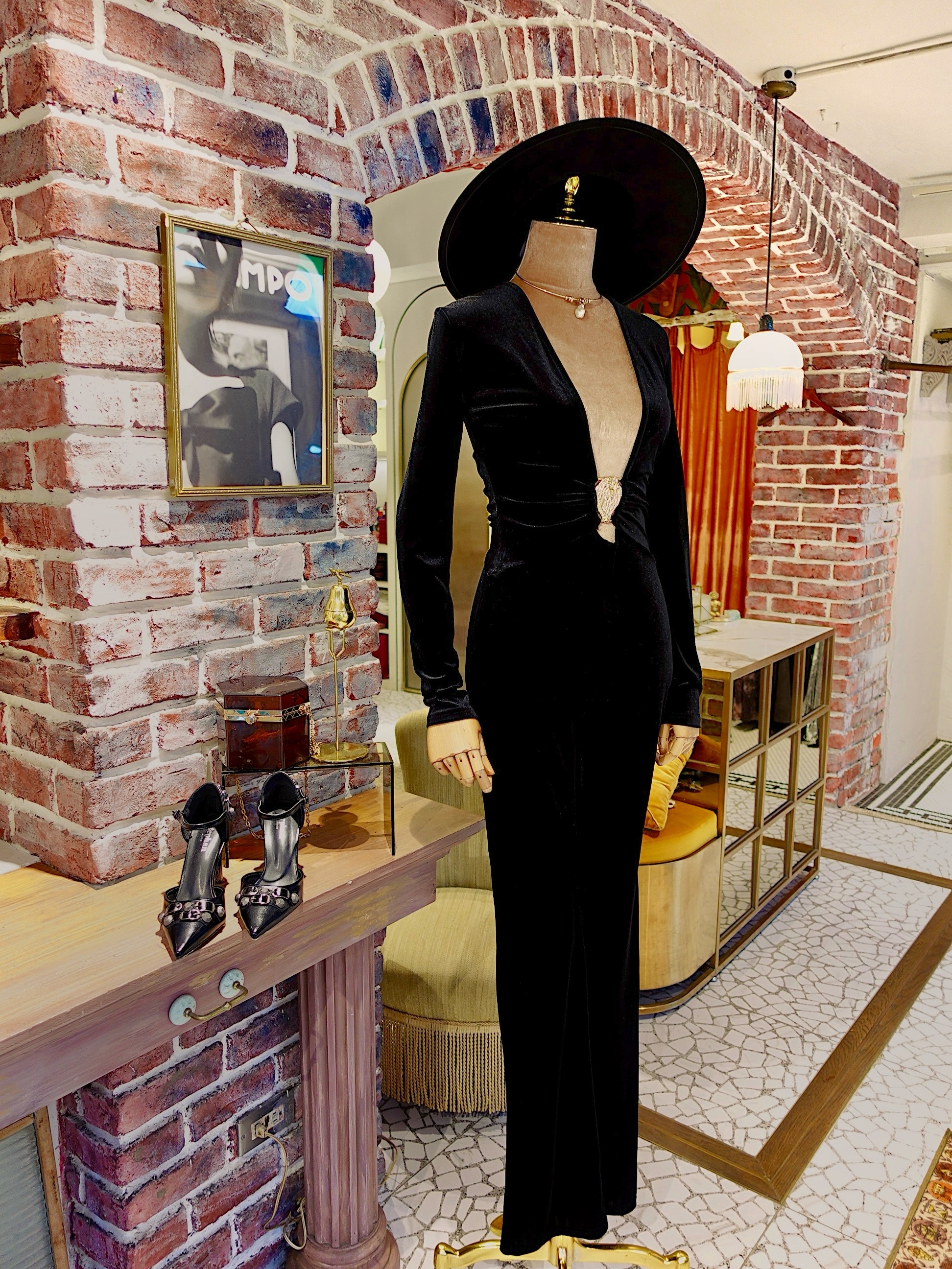 Night Black黑色深v領金屬飾天鵝絨連身長褲 Jumpsuit