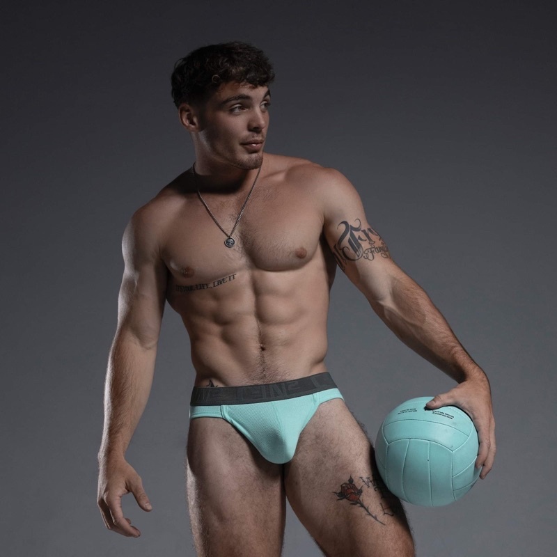 𝐂-𝐈𝐍𝟐 C8014 低腰三角內褲C-THEORY SPORT BRIEF