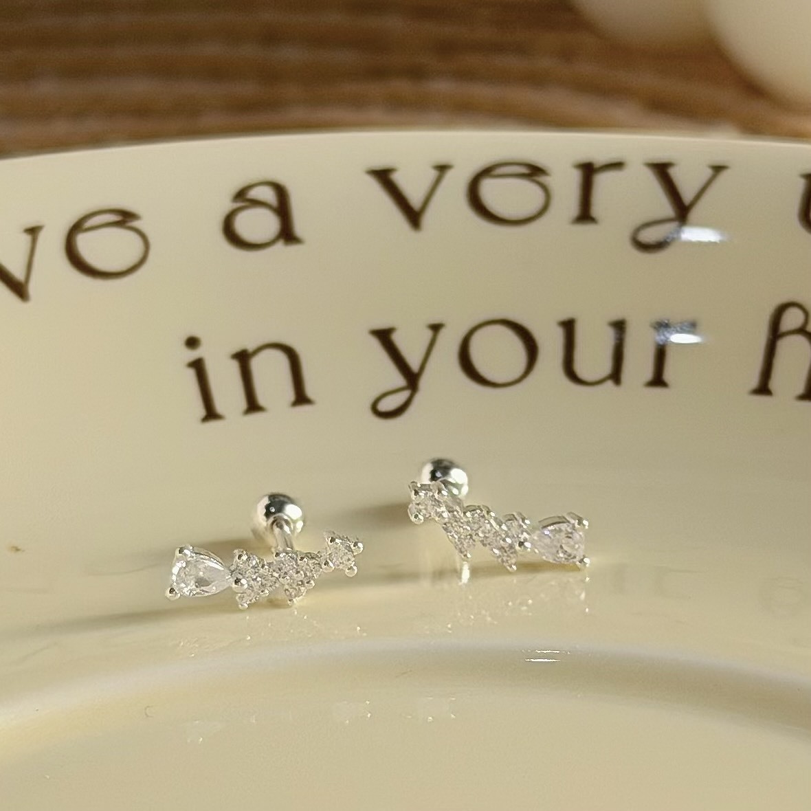 Y269排鑽鋯石流星純銀鎖針