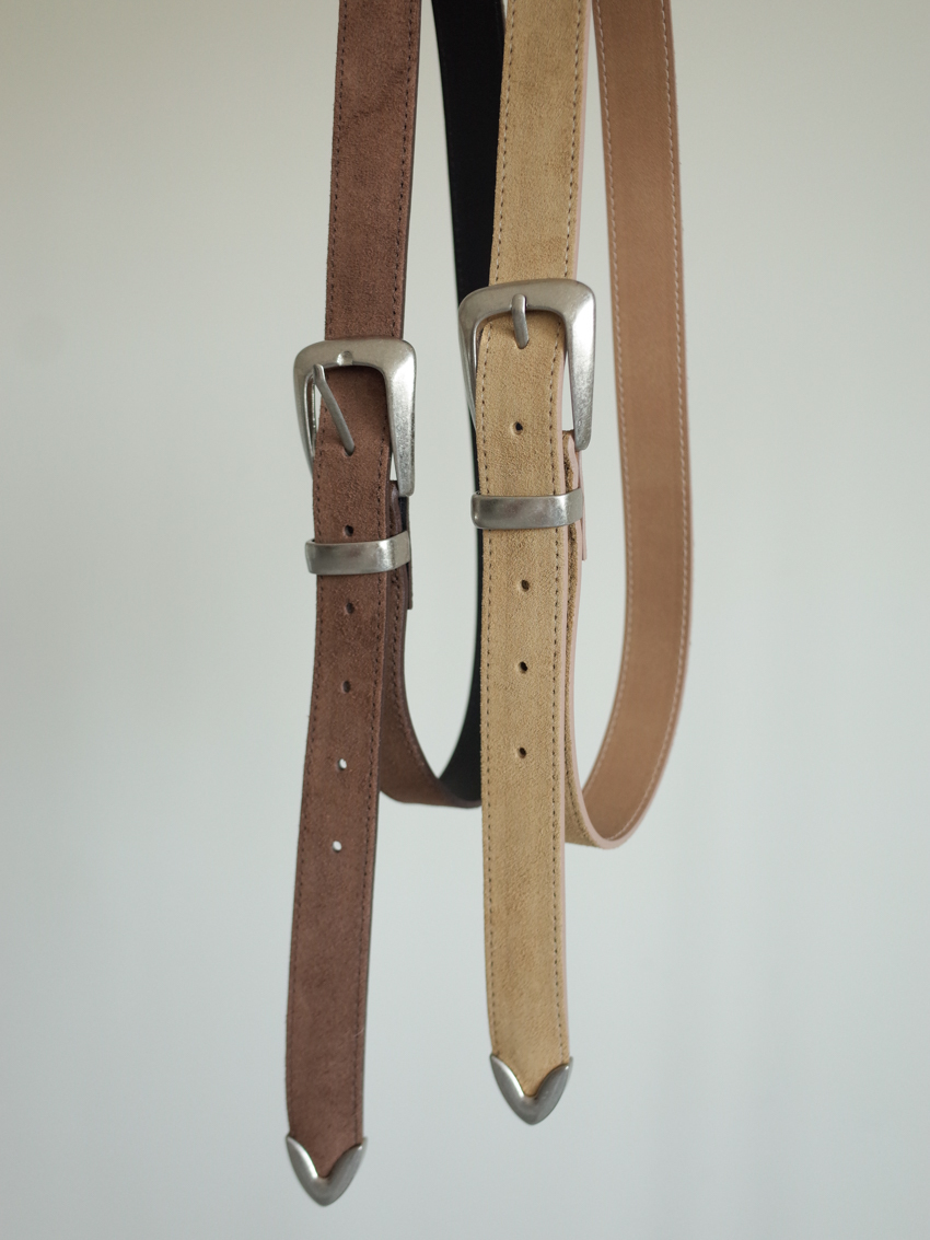 matte silver trapezoid-buckle faux-suede belt