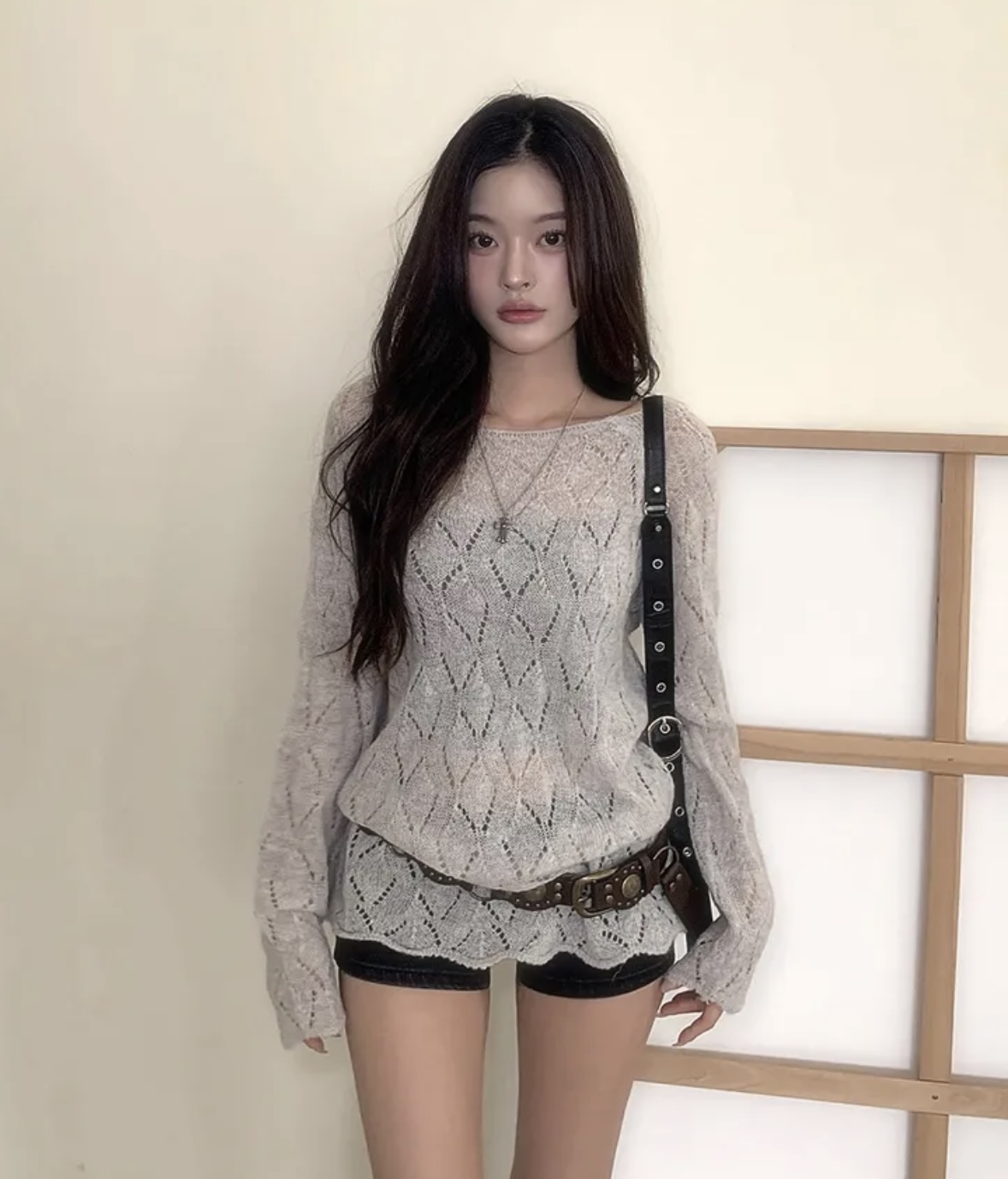 【優惠預訂】韓國縷空菱格針織上衣（4色）