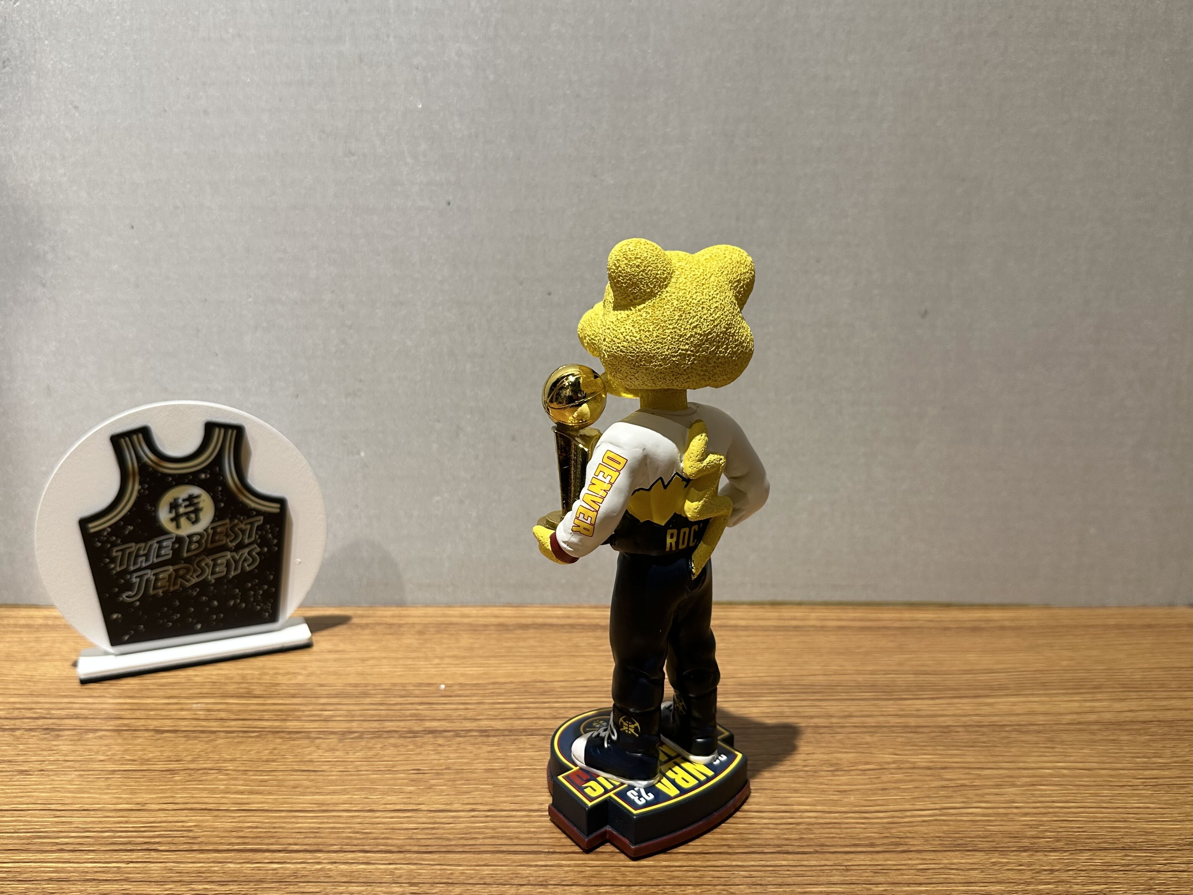 NBA公仔 Rocky the Mountain Lion Denver Nuggets 丹佛金塊 吉祥物 冠軍紀念 公仔 Foco Bobblehead 搖頭娃娃 全新含盒裝