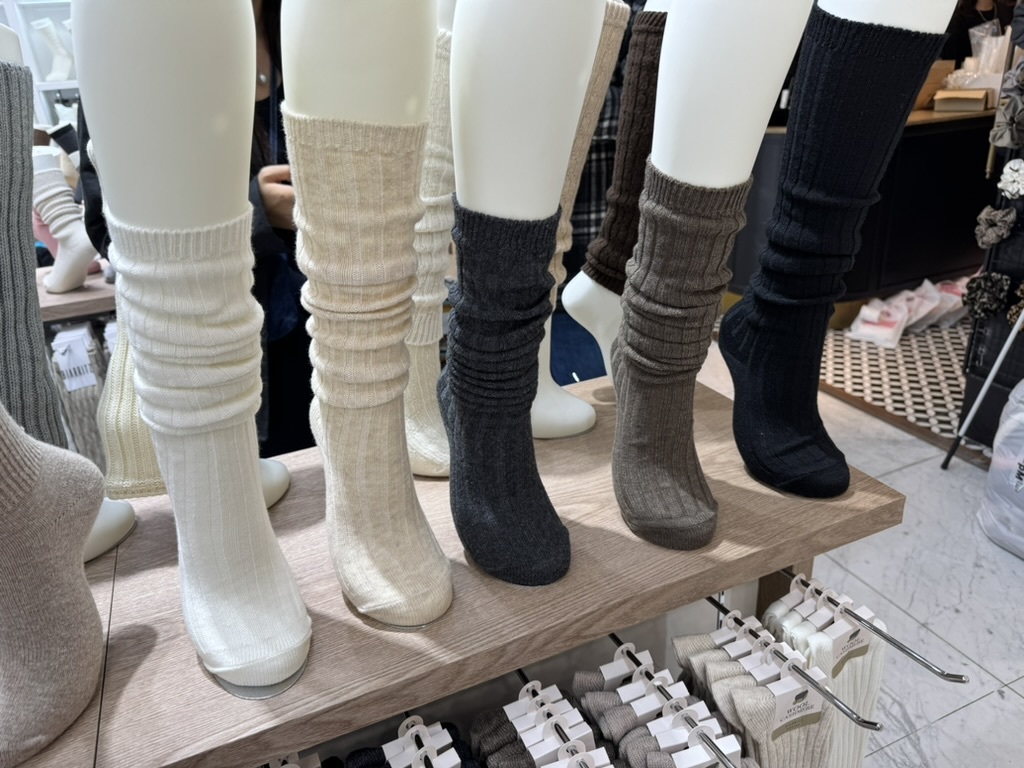 P20 羊毛長襪(黑/深灰/咖/杏米/米/白)