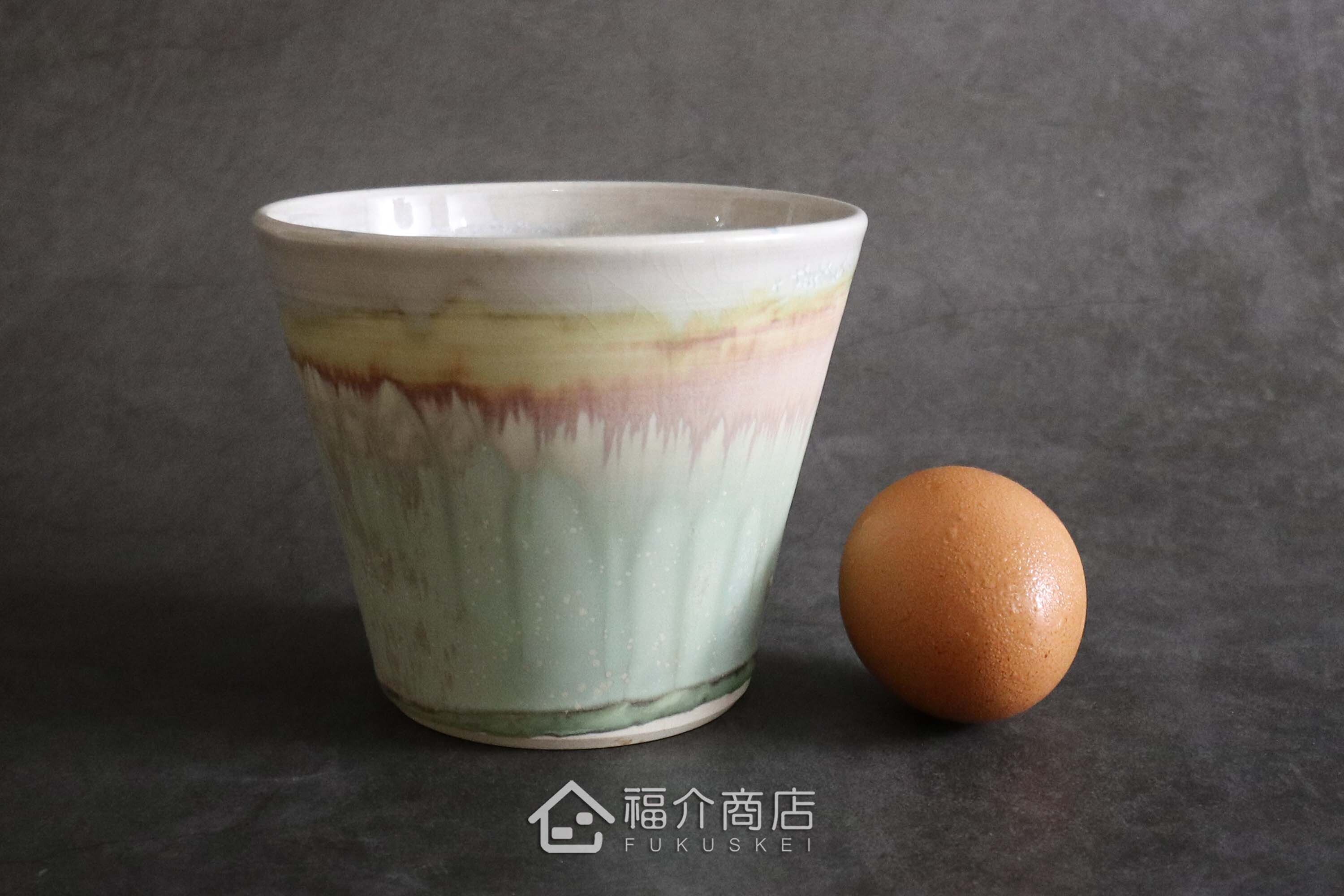 全手工拉胚以兩種釉色交疊的富士山造型的日本陶碗