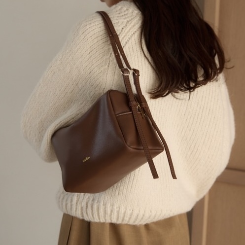 nunela 雙帶小方皮革包