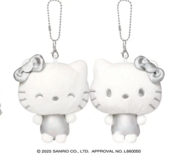 ! New ! Hello Kitty Nico Nui Silver Keychain