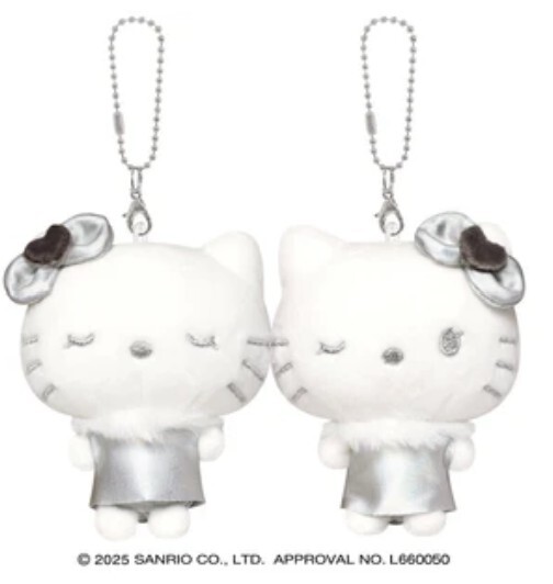 ! New ! Hello Kitty Nico Nui Silver Keychain Style 2