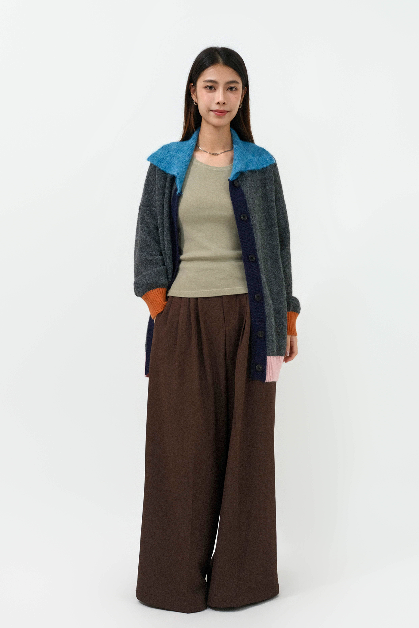 撞色邊反領morhair外套 (預購產品）