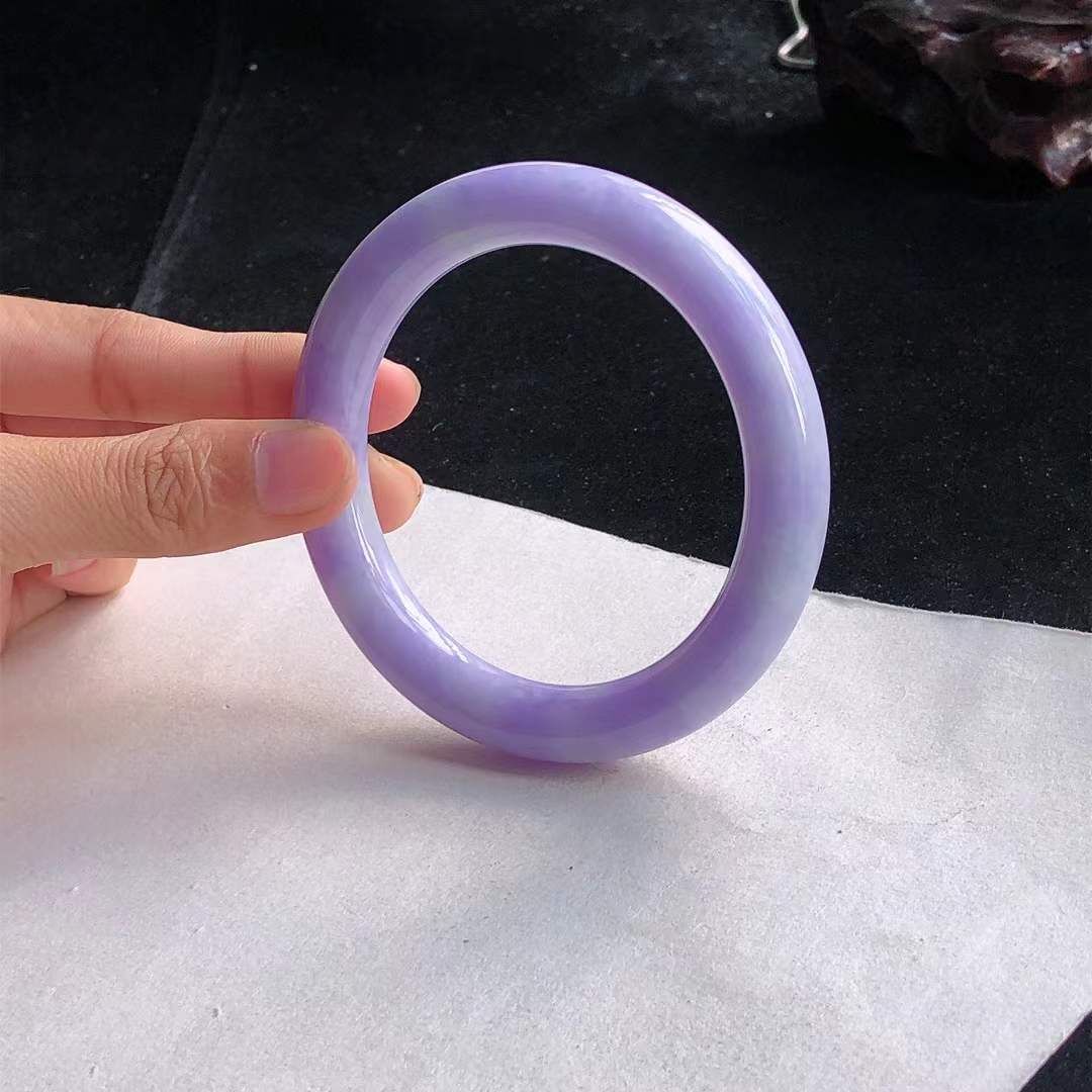10132634 57.8mm冰糯紫羅蘭翡翠圓條手鐲 (56-58)