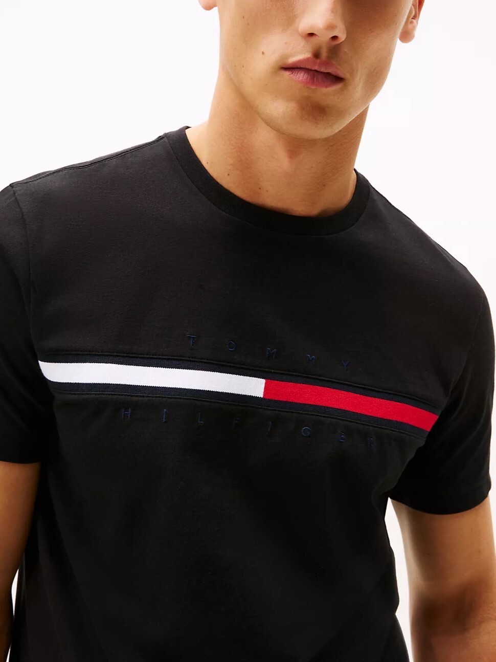 [S] TOMMY HILFIGER ESSENTIAL FLAG LOGO T-SHIRT,BLACK, 7849807-065 (STH36)