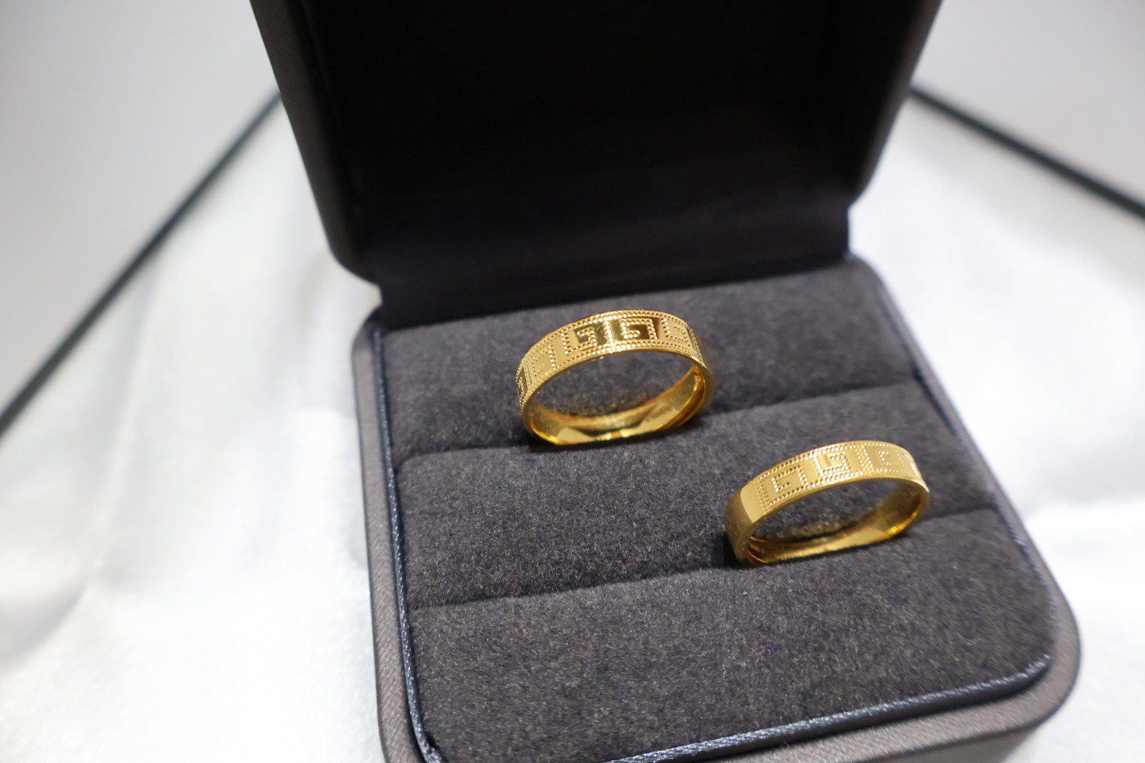 回紋珠邊金對戒