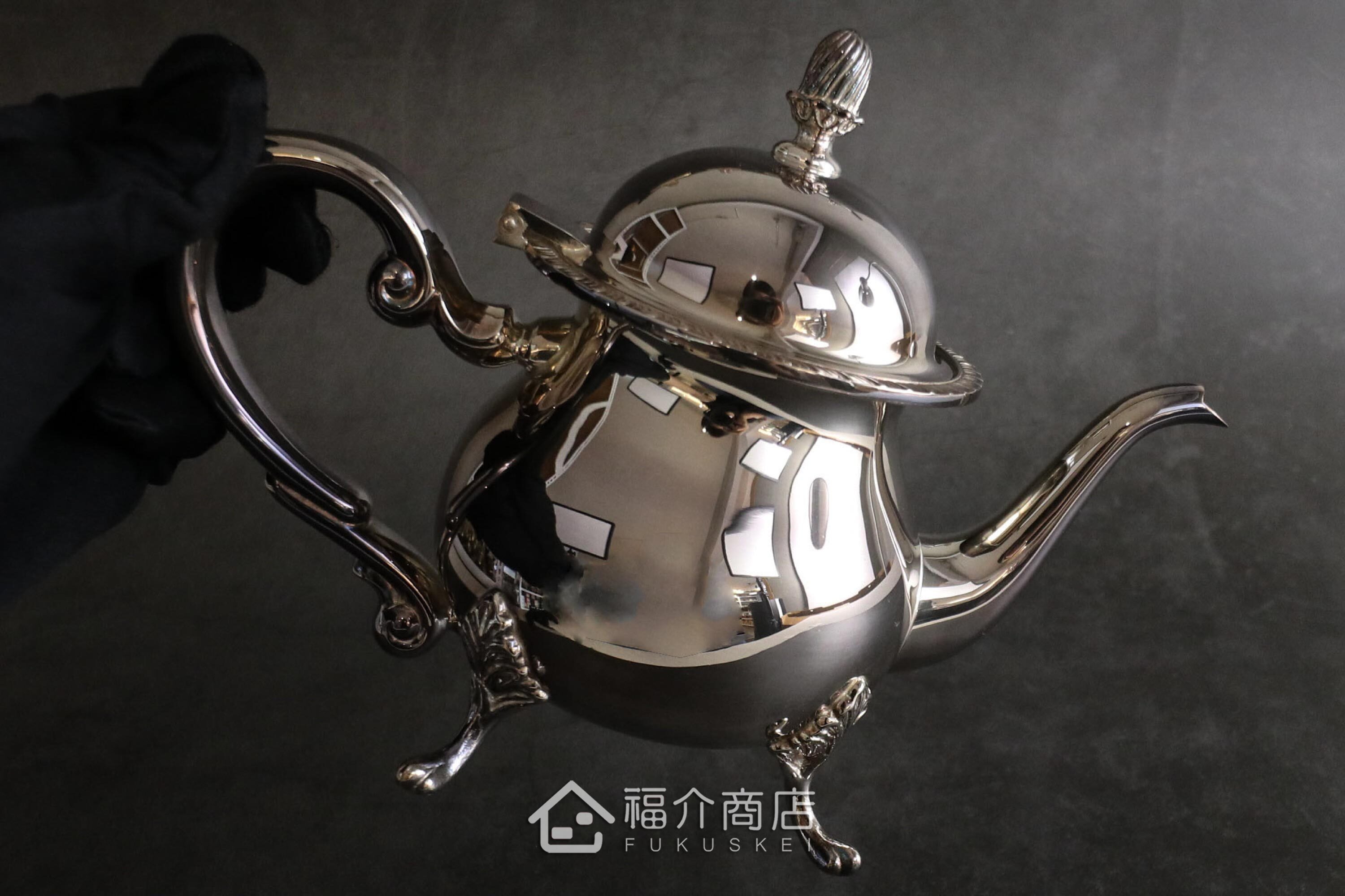 純銀製日本皇家宮廷沖泡壺