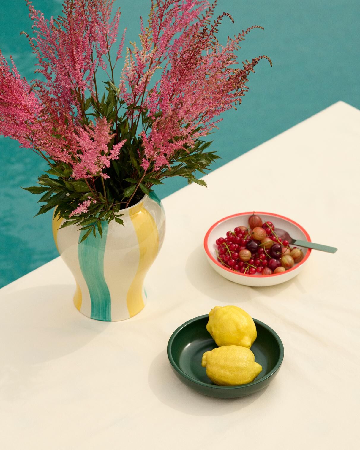 HAY Sobremesa大款花瓶 - 藍黃條紋