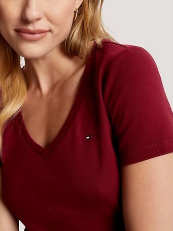 [S] TOMMY HILFIGER ESSENTIAL FAVORITE V-NECKT T-SHIRT,RED, 7648538-600 [FINAL SALE] (STH83)