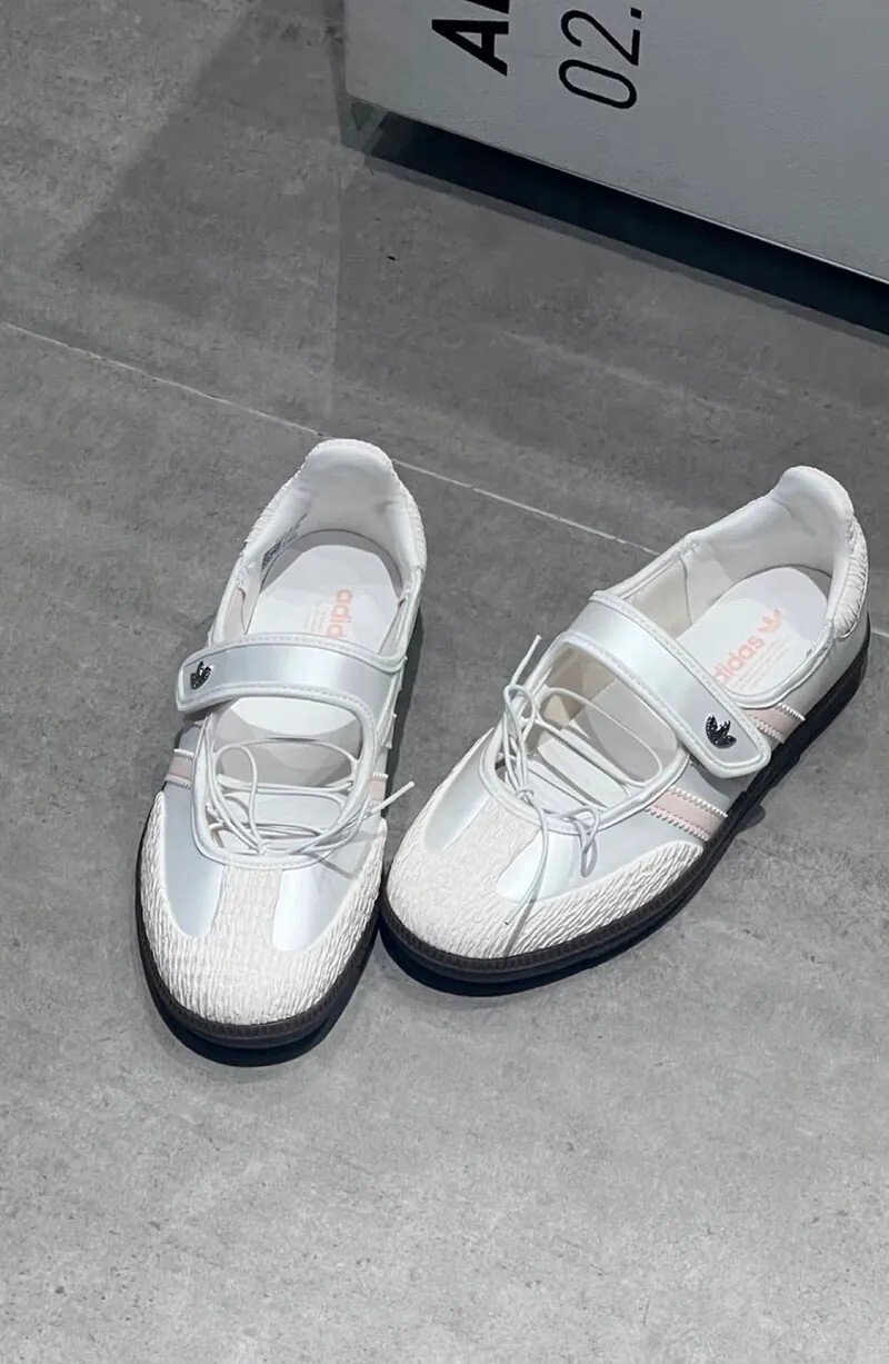 KTQ STORE ‧ Adidas Originals Samba Jane 白粉 瑪莉珍 JR4482