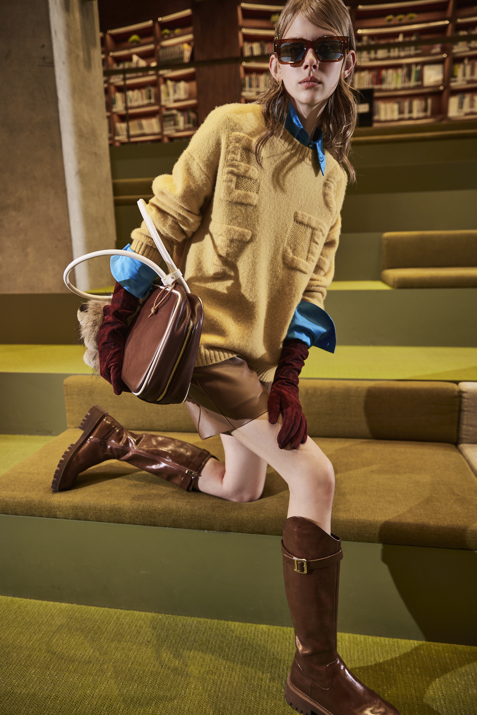 BE15218A1 摩登紋構立體幾何紋落肩寬袖針織毛衣 (2色)