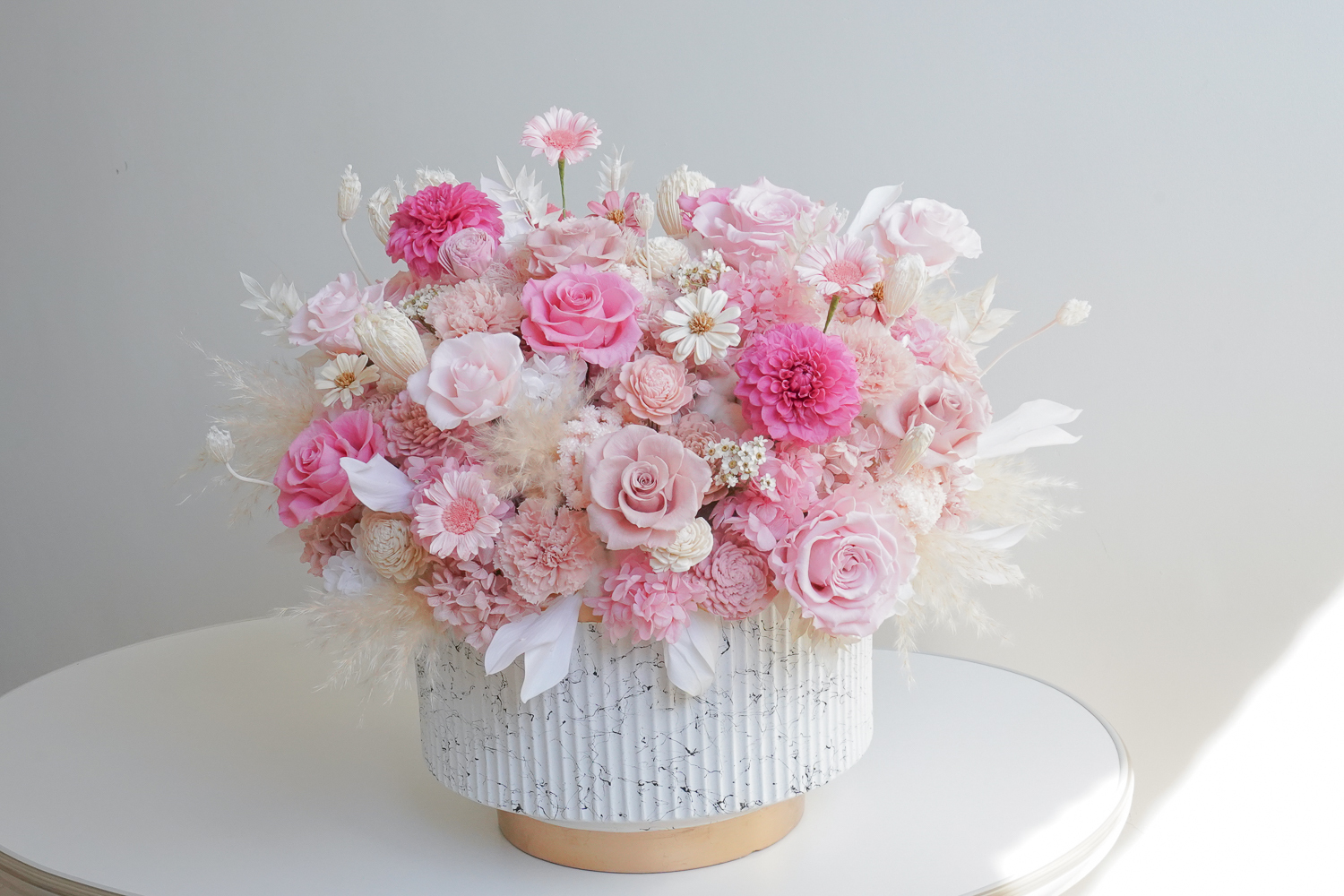 永生花盆花,大型粉色永生花盆,粉色永生花花開富貴,粉色永生花,特寫永生花