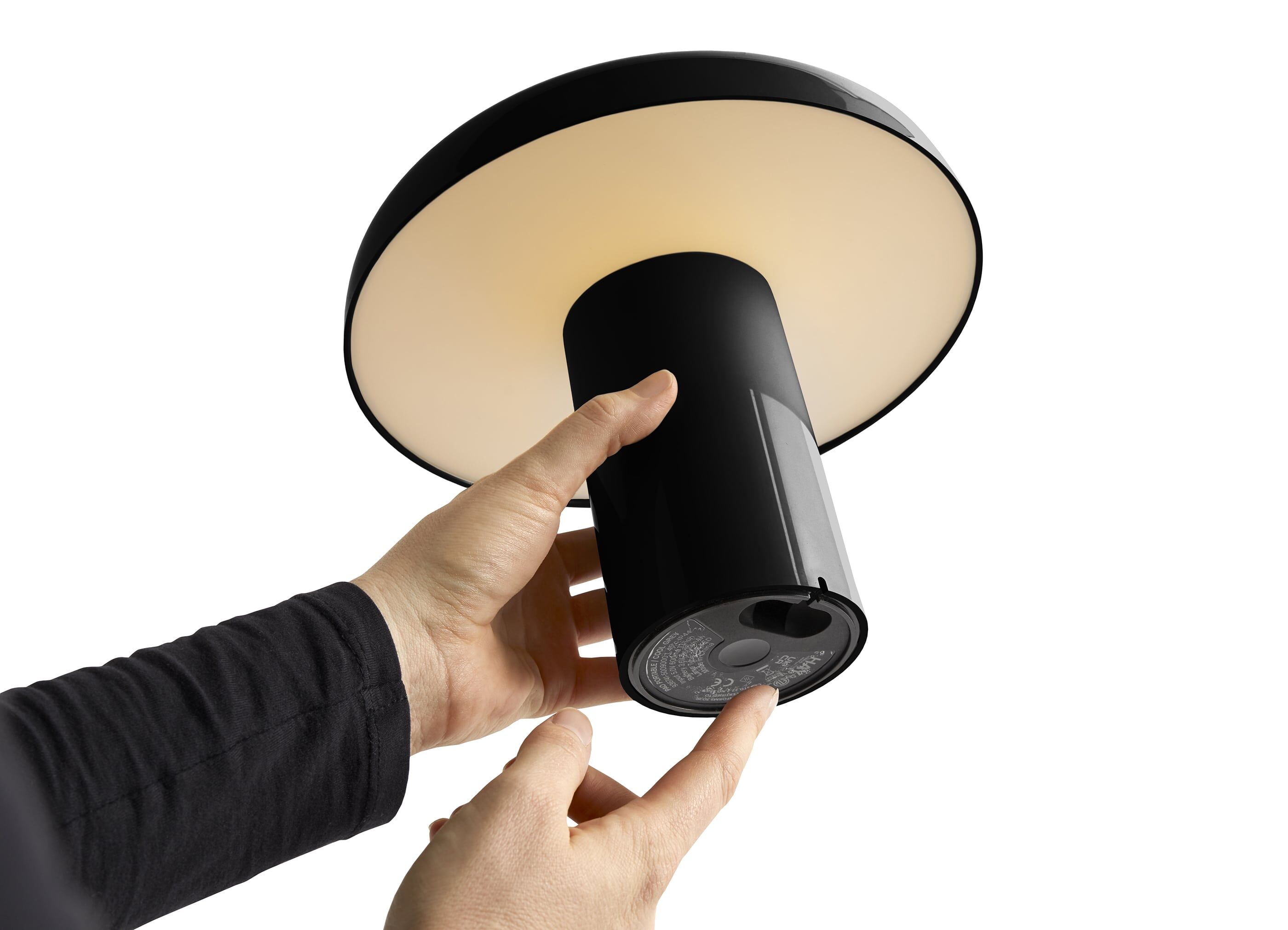 HAY黑色蘑菇燈 細節特寫