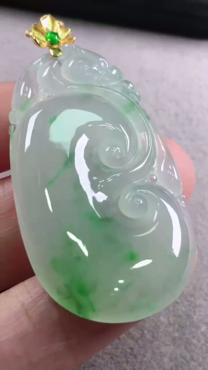 翡翠飄綠大如意,天然翡翠A玉, 緬甸玉, Jade, Jadeite