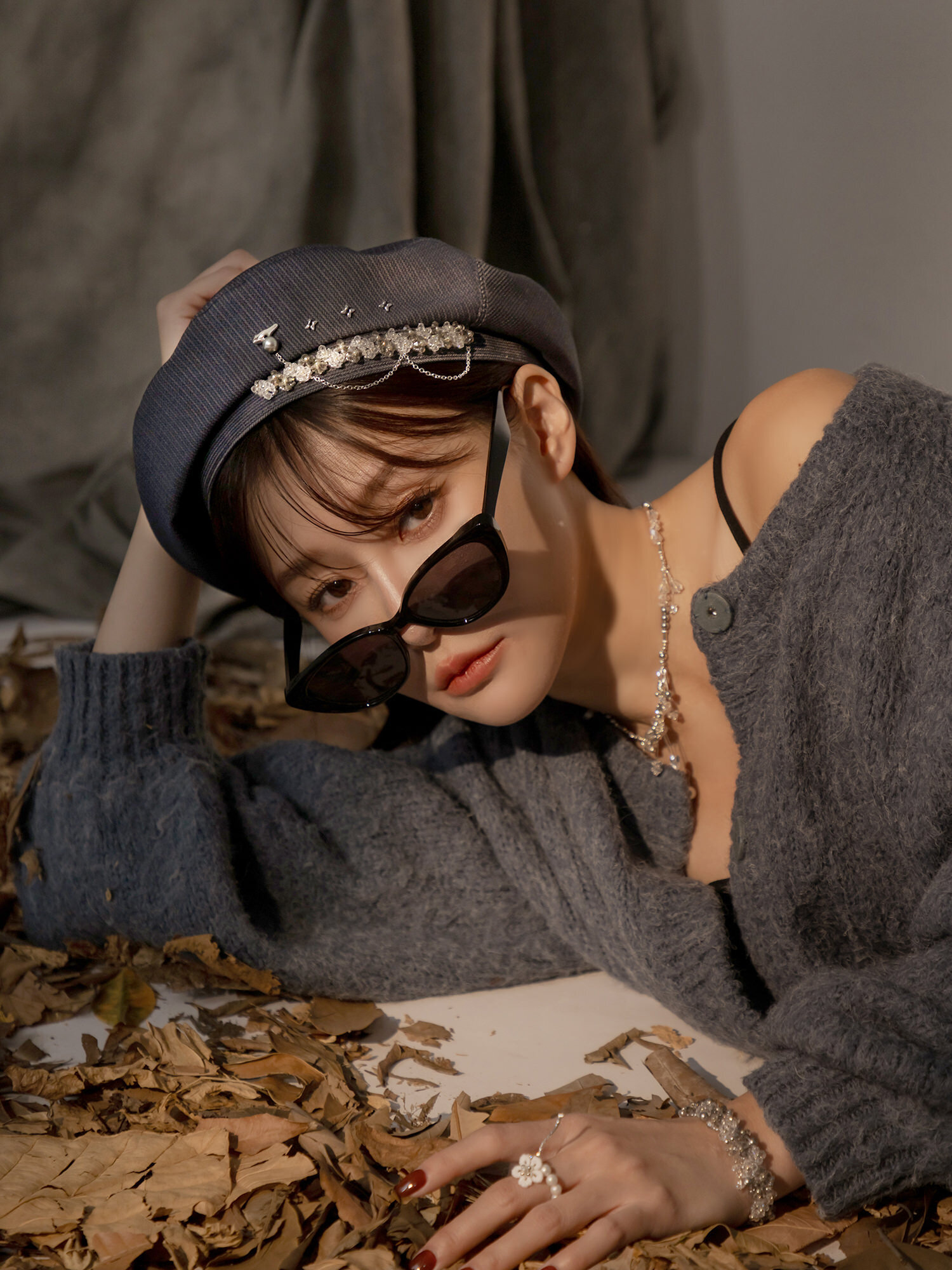 吉米模範生。MUCHAT手作銀雀珠花貝蕾帽