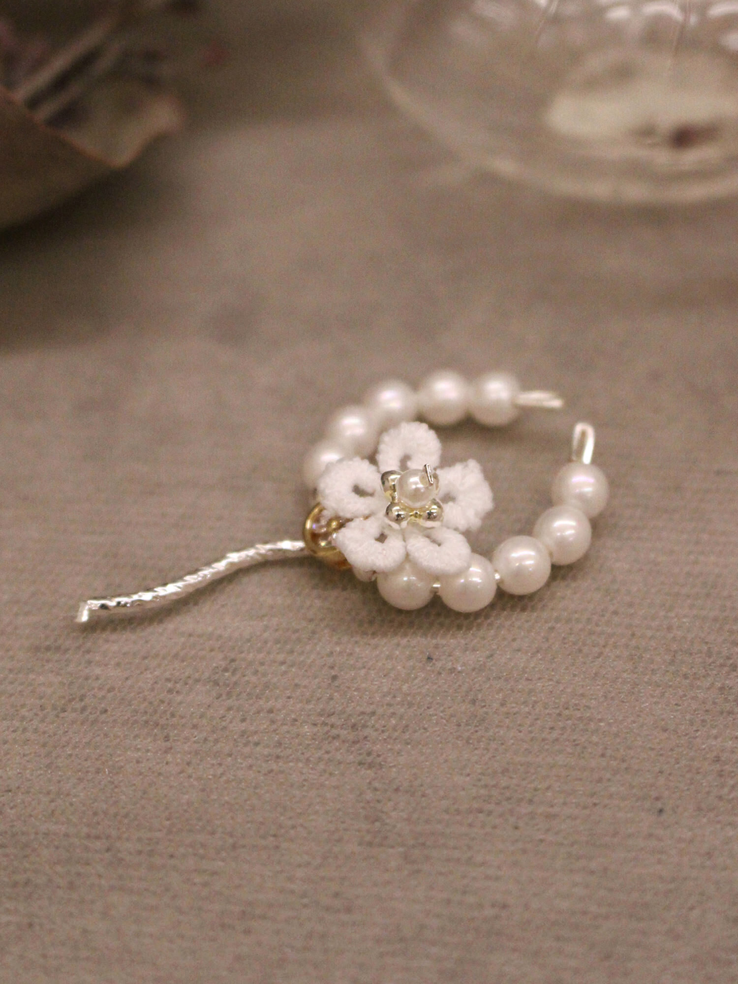 海邊有座圖書館。MUCHAT手作珍珠蕾絲花戒指