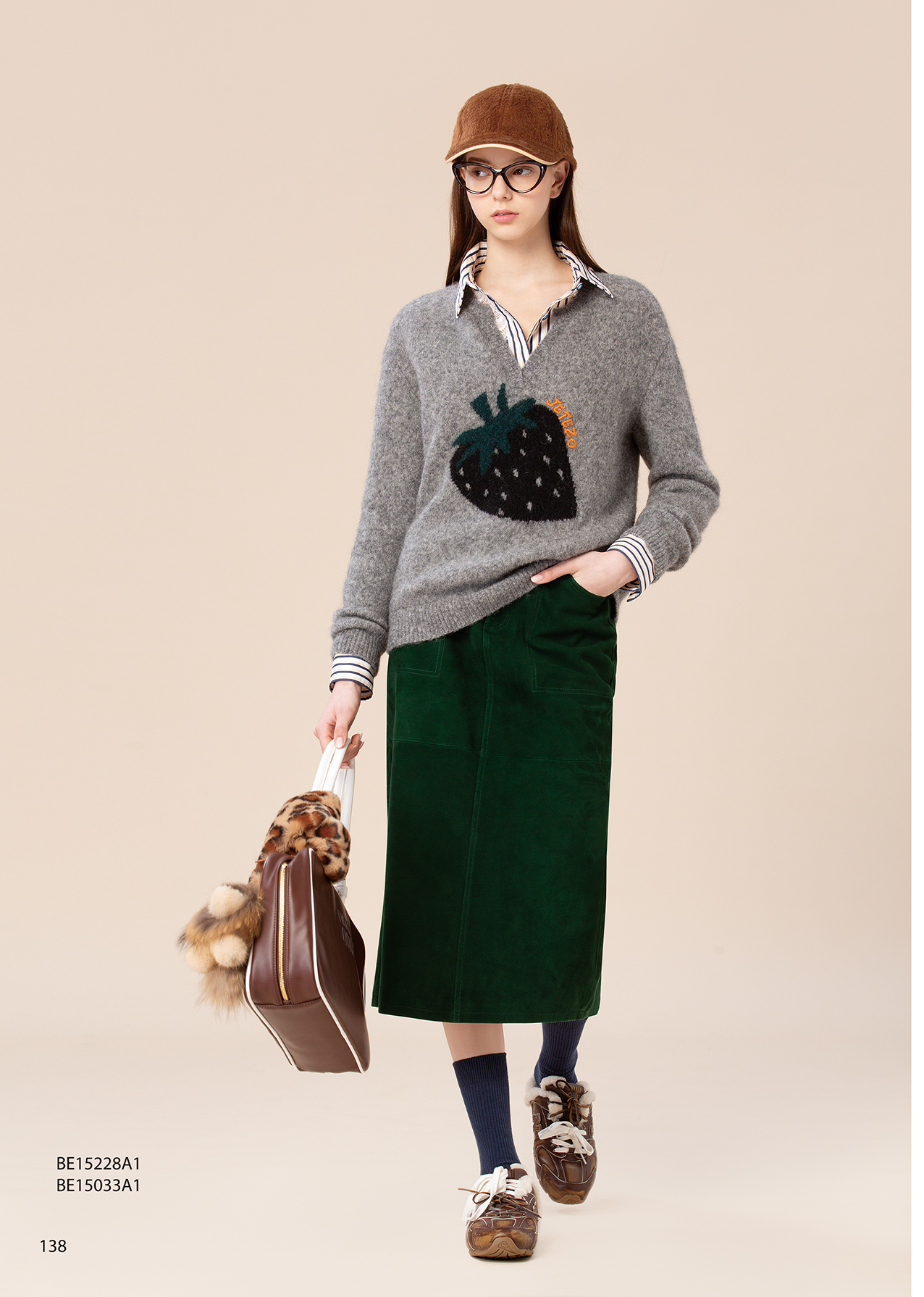 BE15228A1 絨暖莓趣立體趣味水果圖騰針織毛衣 (2色)