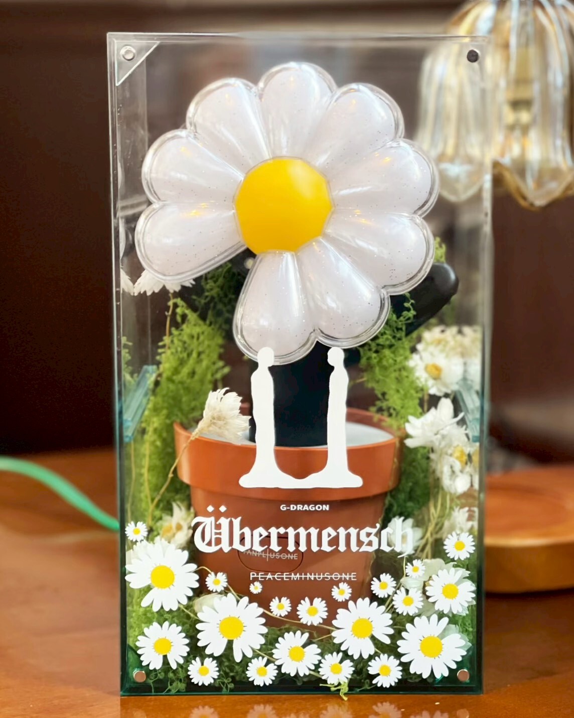 G-DRAGON GD 雛菊手燈周邊 收納盒 權志龍