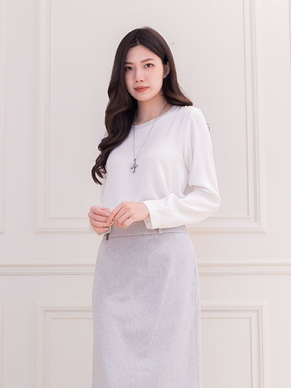 LORENA 圓領長袖T(米)