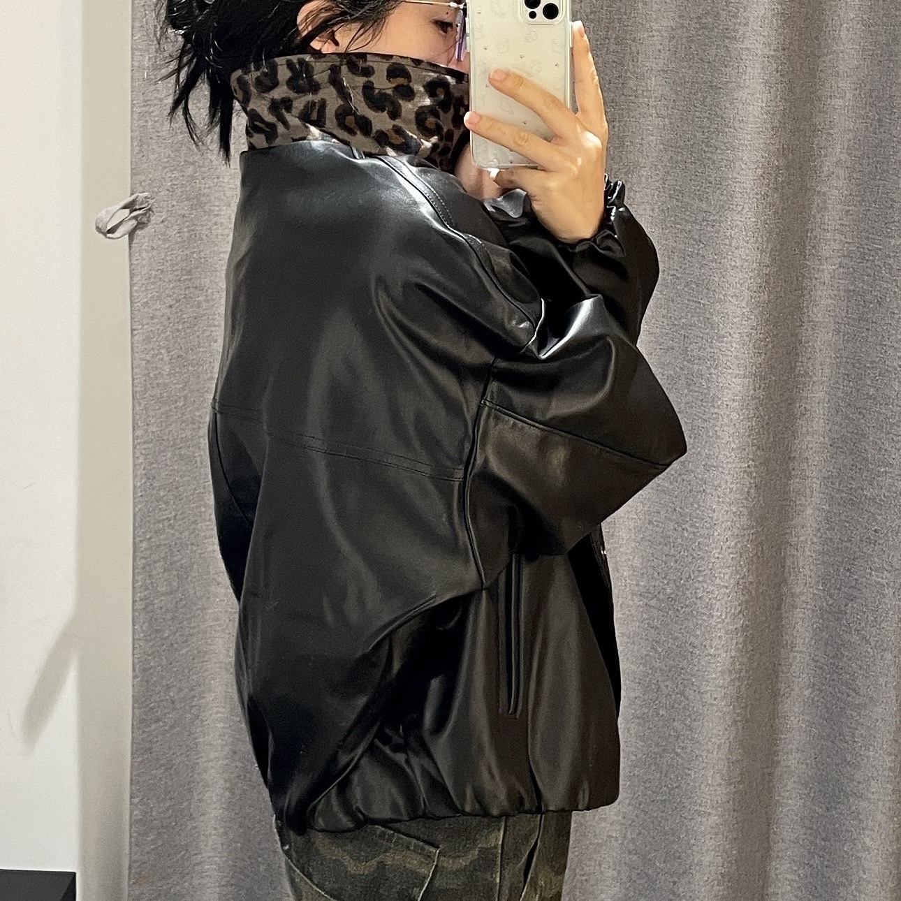 NIKE SPORTSWEAR 豹紋翻領 皮革 外套 長袖 夾克 女款 IO0477-010