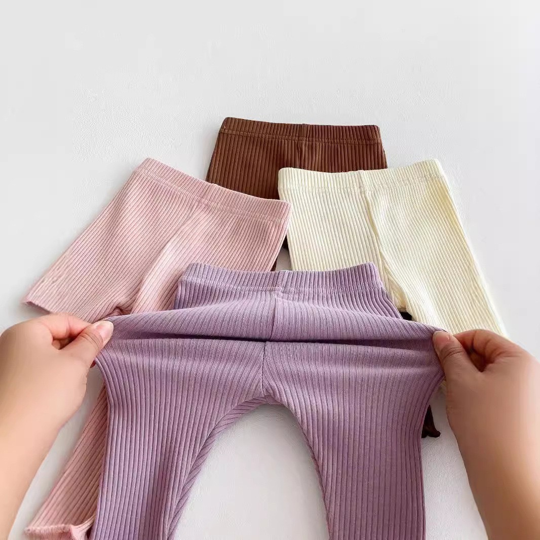 純色木耳邊打底褲