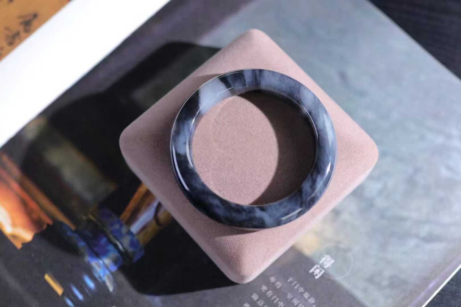 和田玉青花籽料手鐲,天然和田玉軟玉